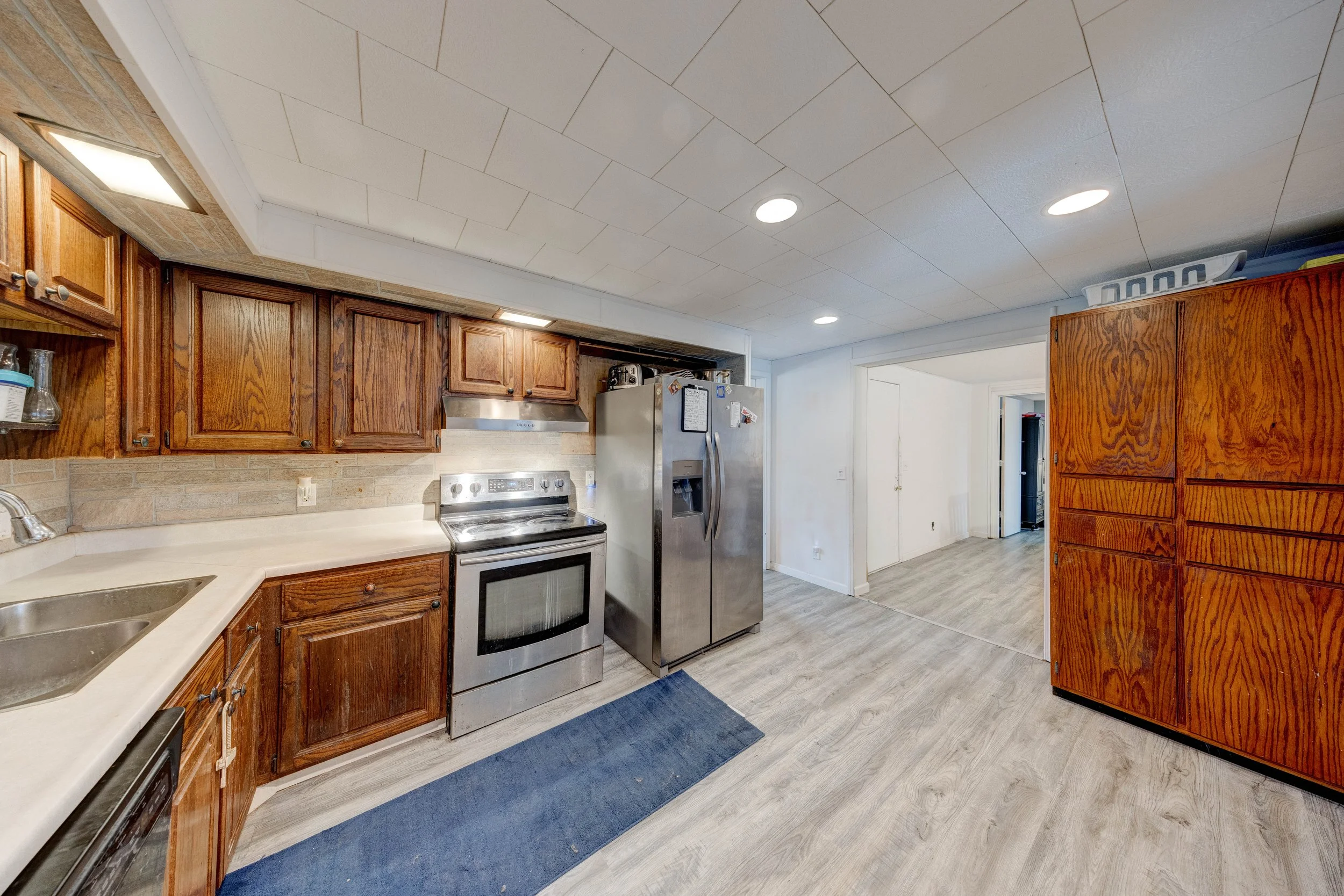 310 E 22nd St Huntingburg IN12.jpg