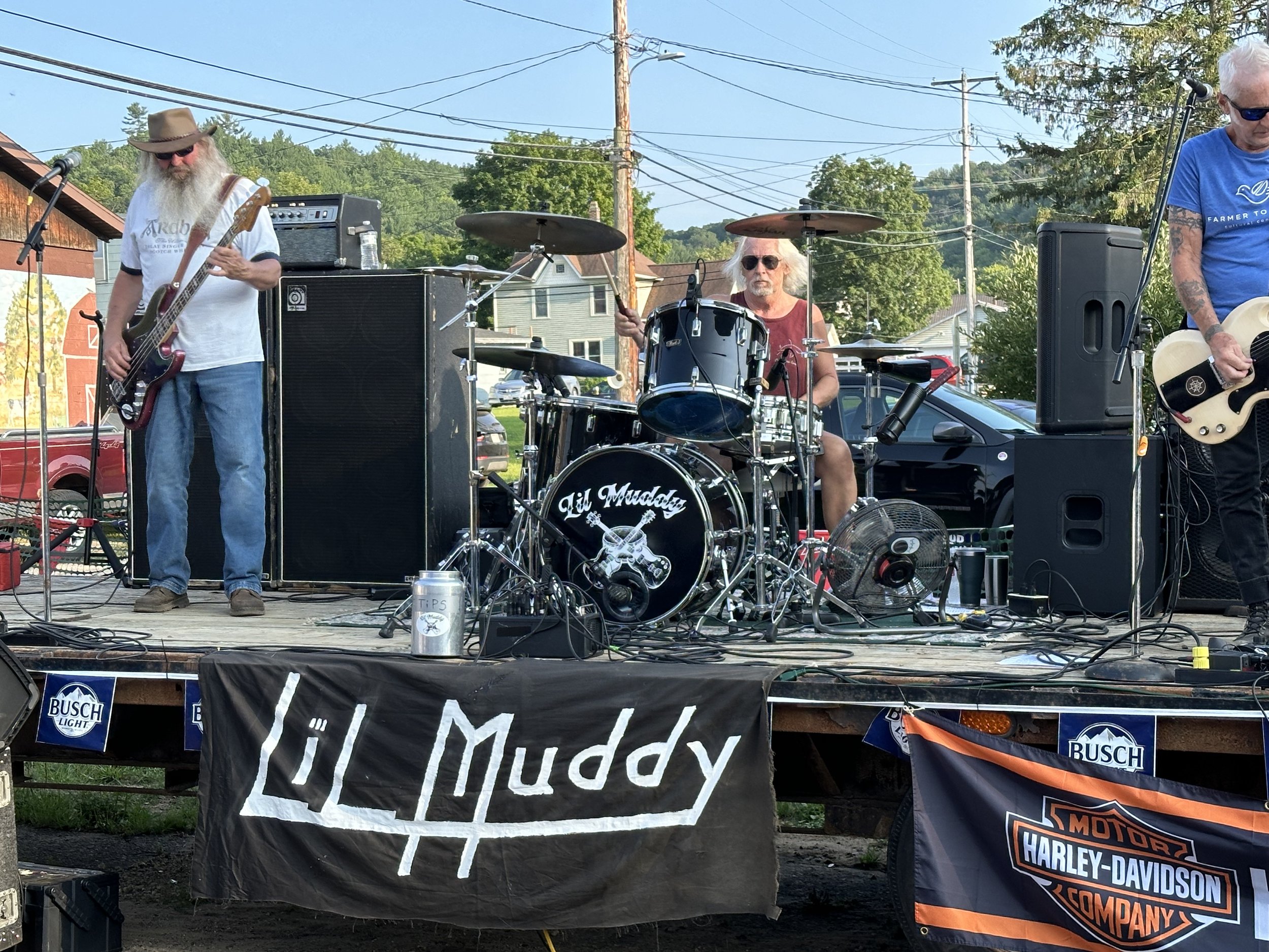 Lil Muddy Live At UFO Days