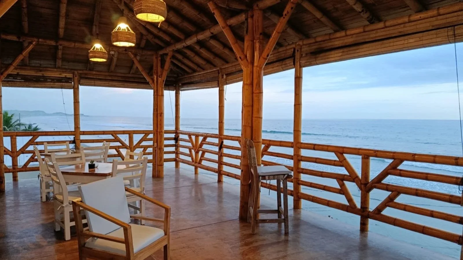 Terraza+hotel+la+joya.jpg