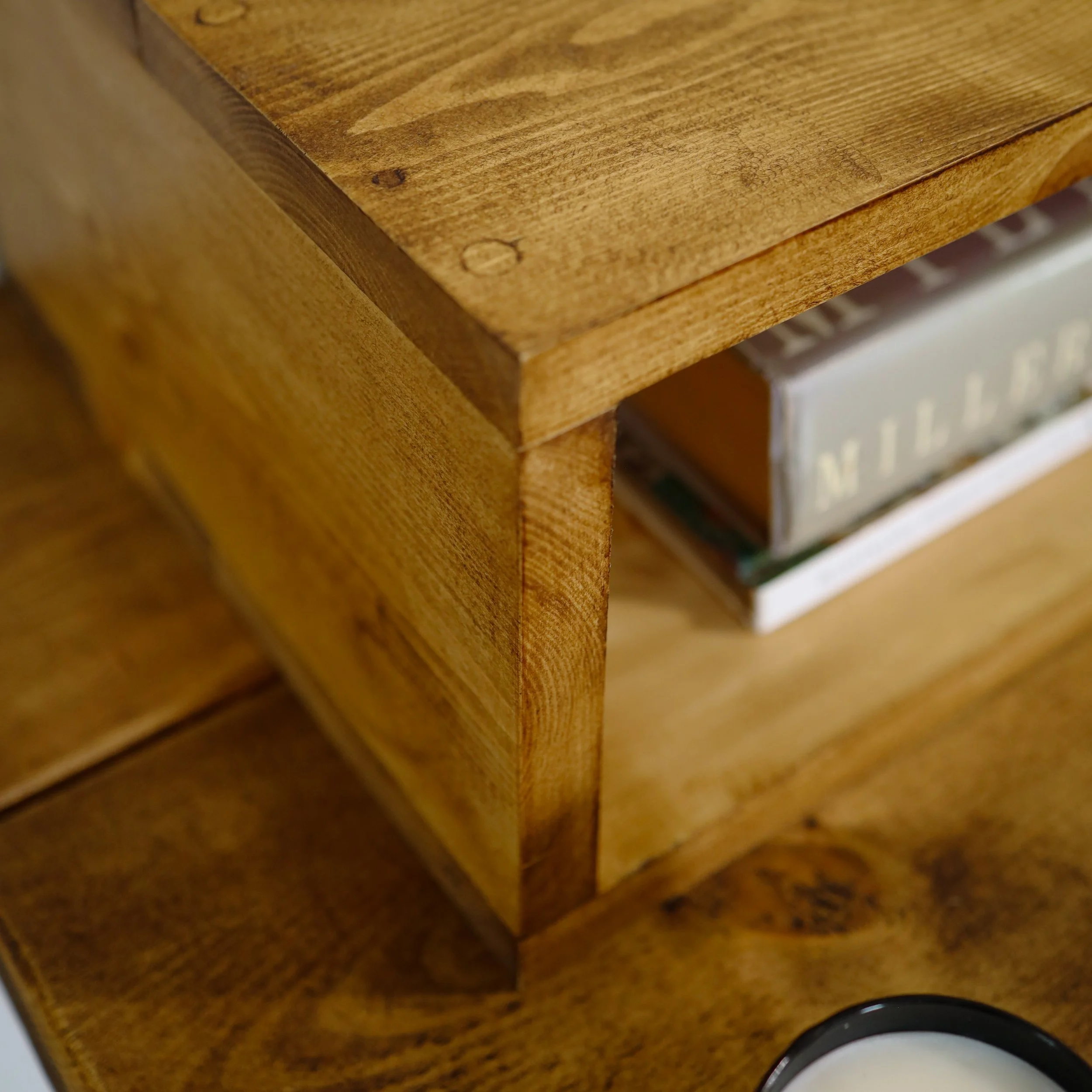 Cothi Rustic︱Den Desk