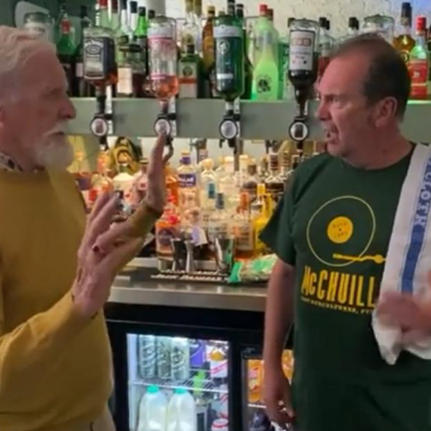 Glasgow Times: Glasgow's McChuills sees Boaby the Barman QUIT on his 'first day'