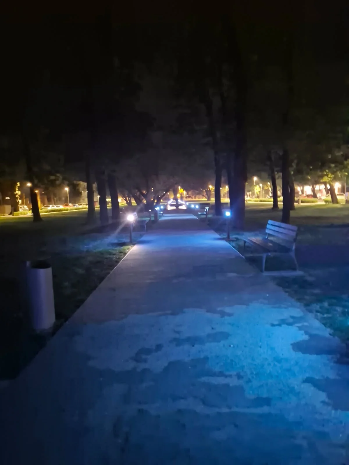 SLOVENIA Vipava Park.jpg
