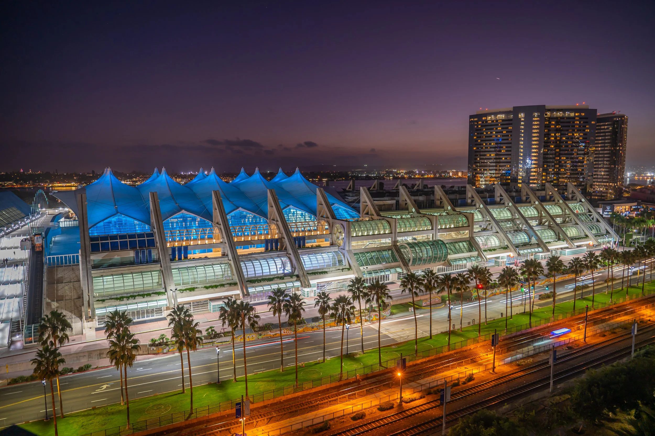 USA- CA San Diego Convention Center Sails 01 Carolyn Wilson.jpg