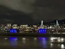 Morrison Bridge
