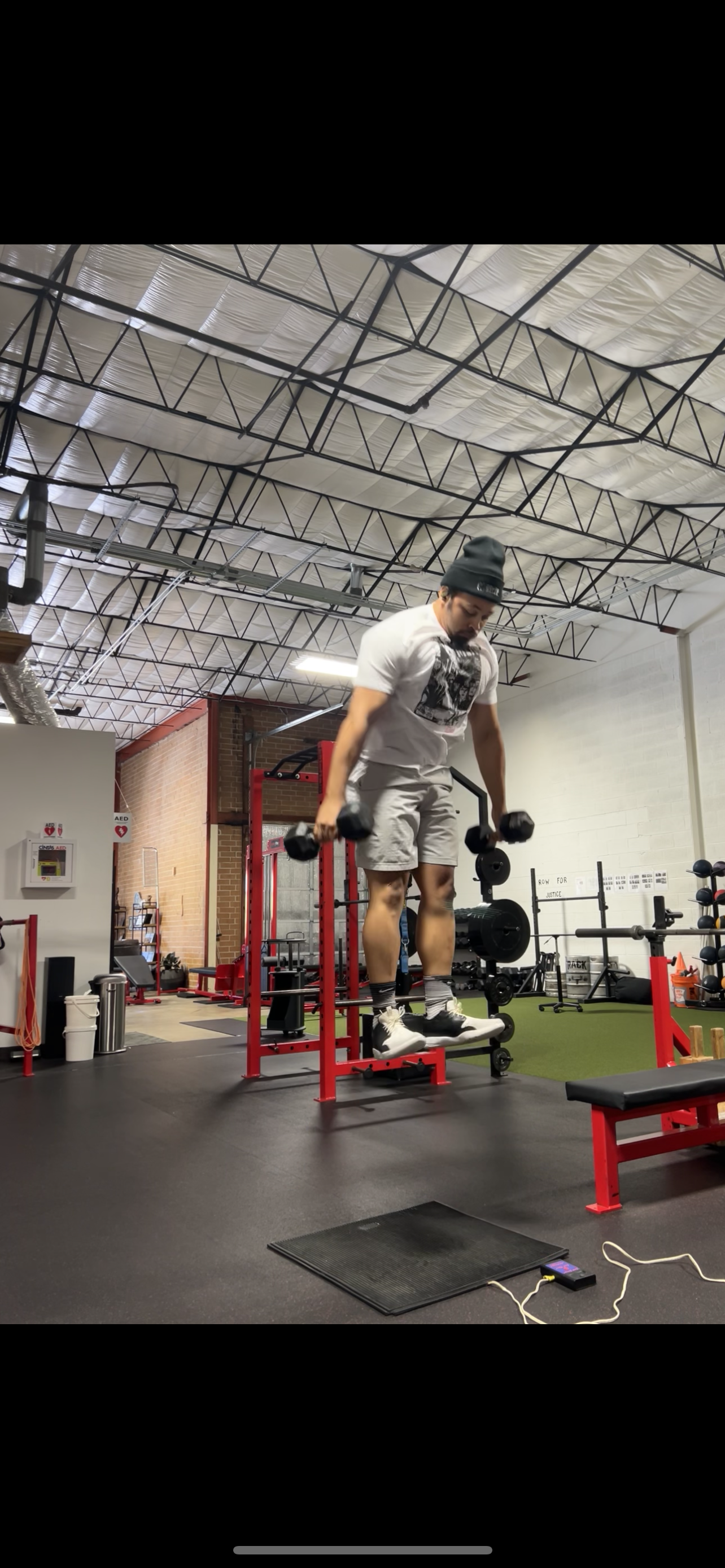 kalil jumping gallery.PNG