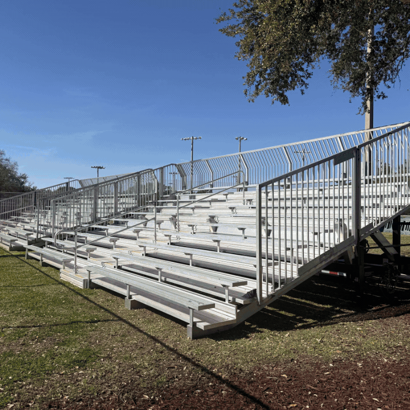 10 Row Bleachers.gif