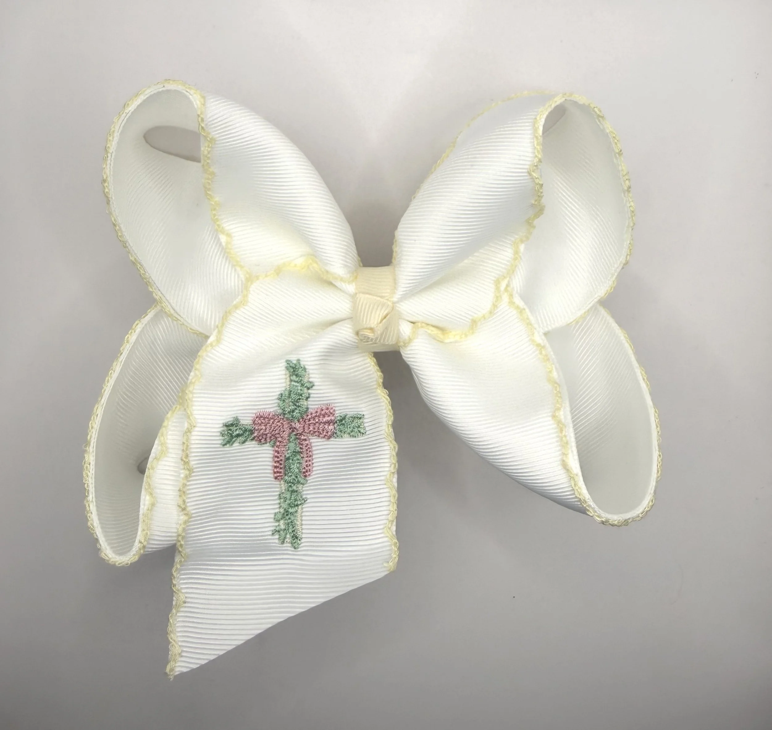 Cross Moonstitch Bow