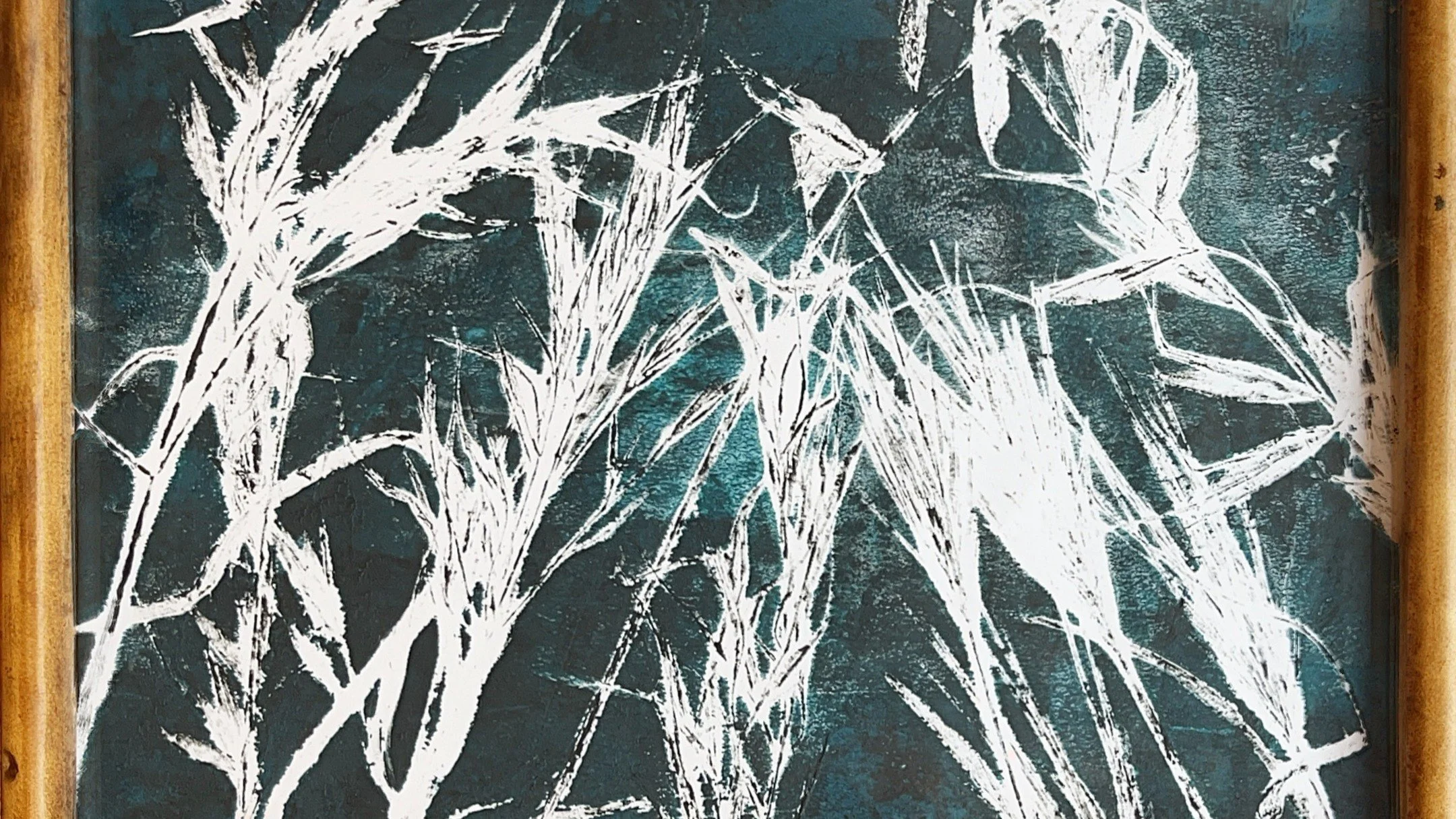 I have been experimenting with gelli plate printing and botanicals. I am far from mastering this technique, having encountered many issues including paper sticking to the plate and layers not coming out as intended, but I managed to pull a few cool p