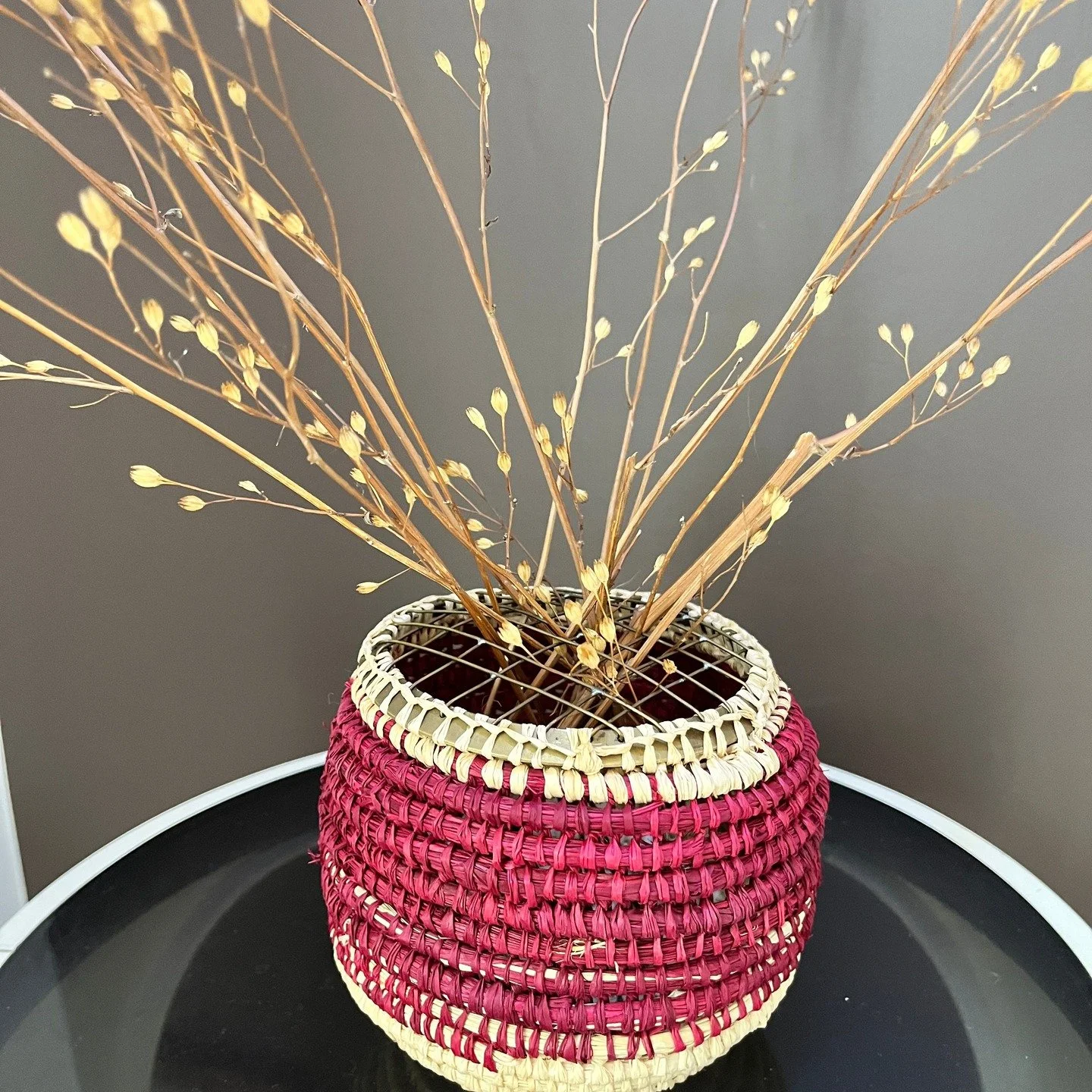 I thought it was about time I shared some of the mixed media decorative objects that I have recently created. I have been experimenting with combining ceramics, wood, fibre and botanical materials 😊