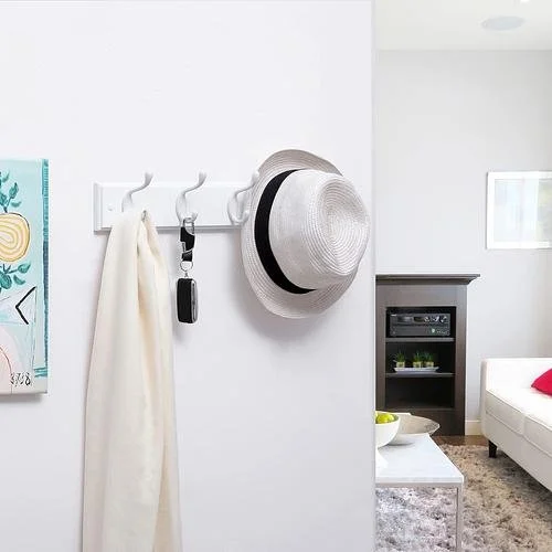 New Wall-Mounted Coat Rack with 4 Metal Hooks
