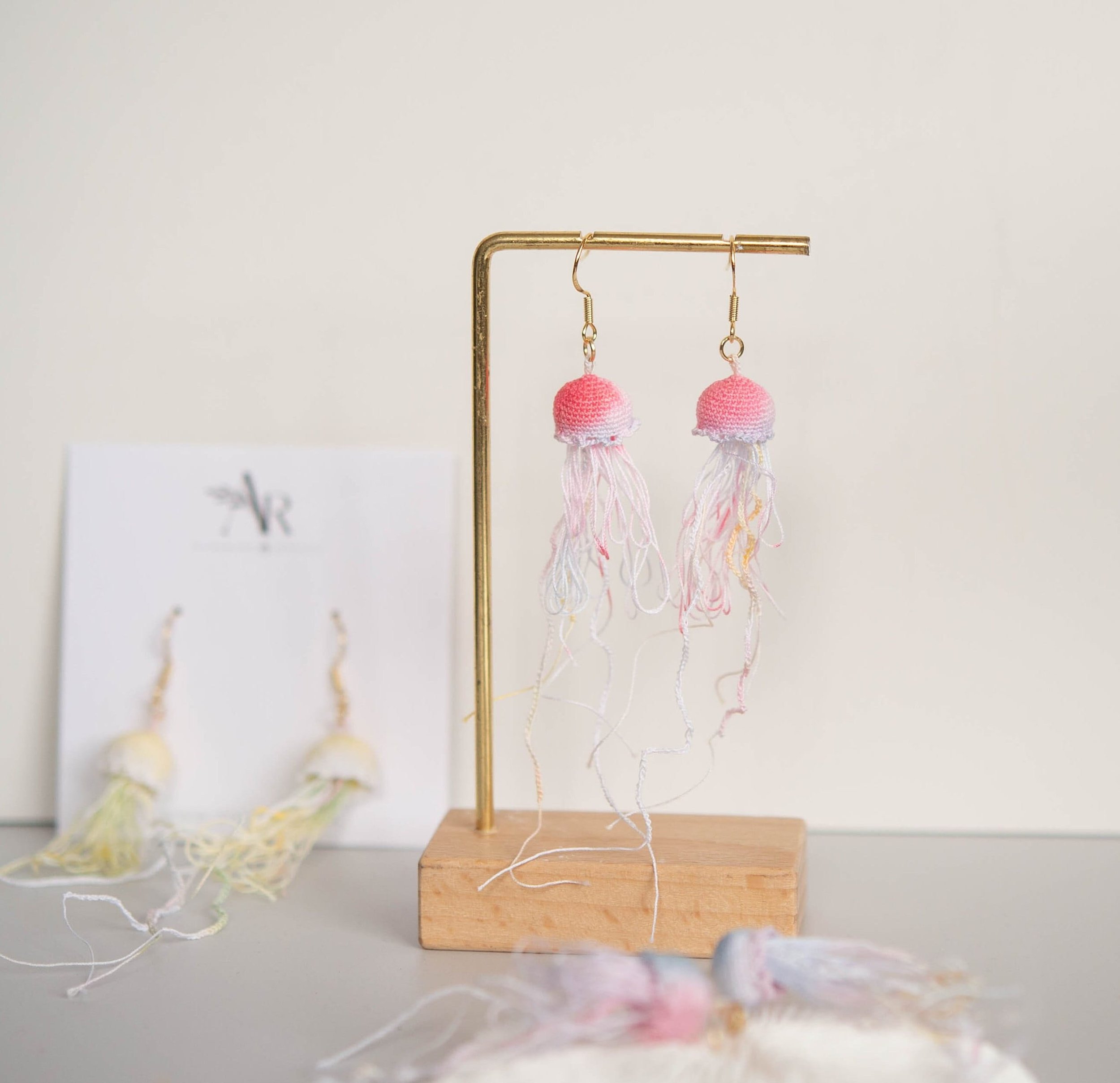 https://i.etsystatic.com/27705553/r/il/b61cf8/6175731018/il_fullxfull.6175731018_d5h8.jpg