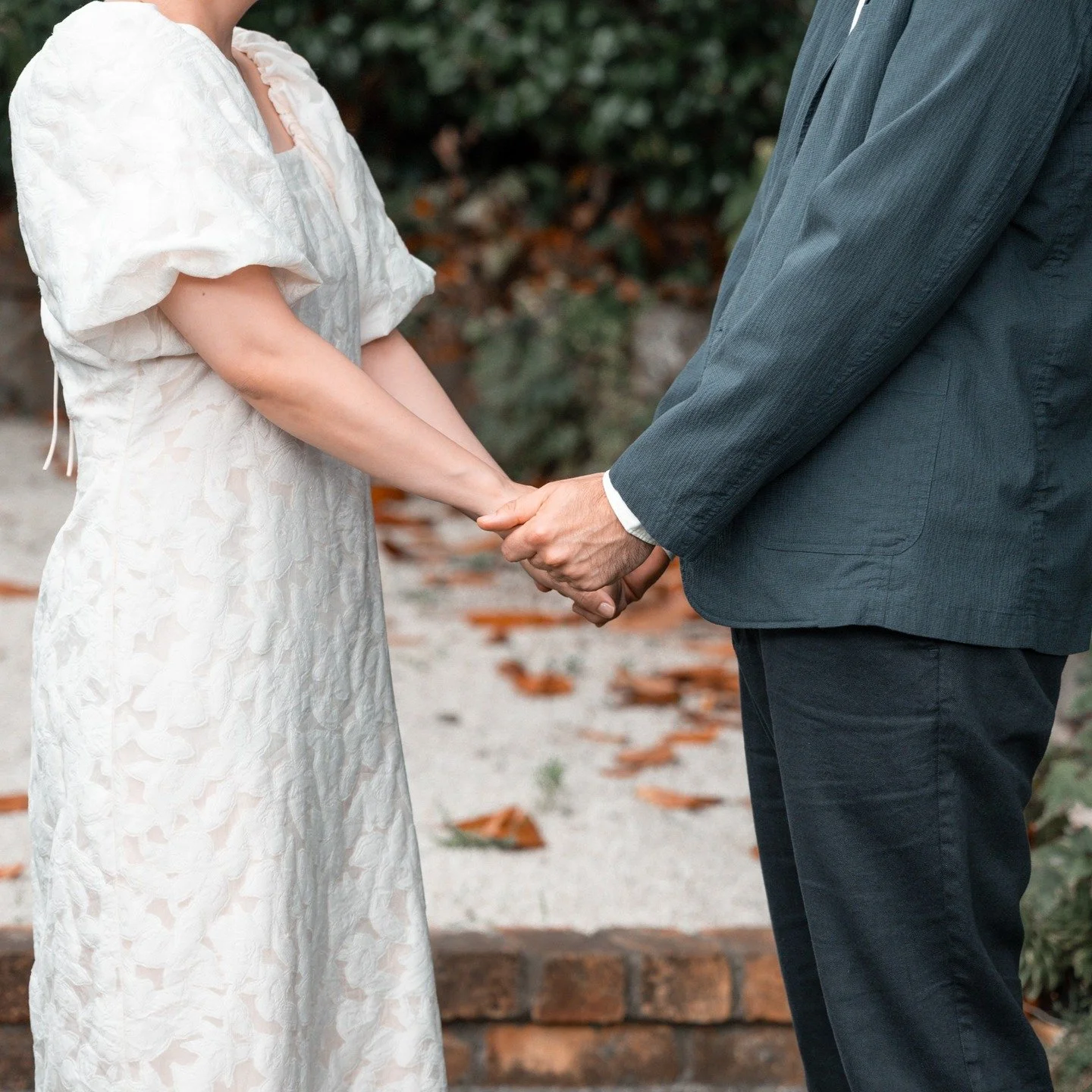 I encourage all couples to do what feels comfortable for them during the ceremony! 🥰

Often, especially for smaller weddings I like to officiate from one side of the couple. This means you and your beau are free to face your guests, face each other,