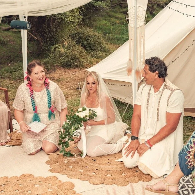 Sitting down during this ceremony made a lot of sense! Mish and Des wanted to give their guests an opportunity to speak - to share stories, marriage advice or add their blessing to the day 🥰

They didn't have speeches (or most wedding traditions to 