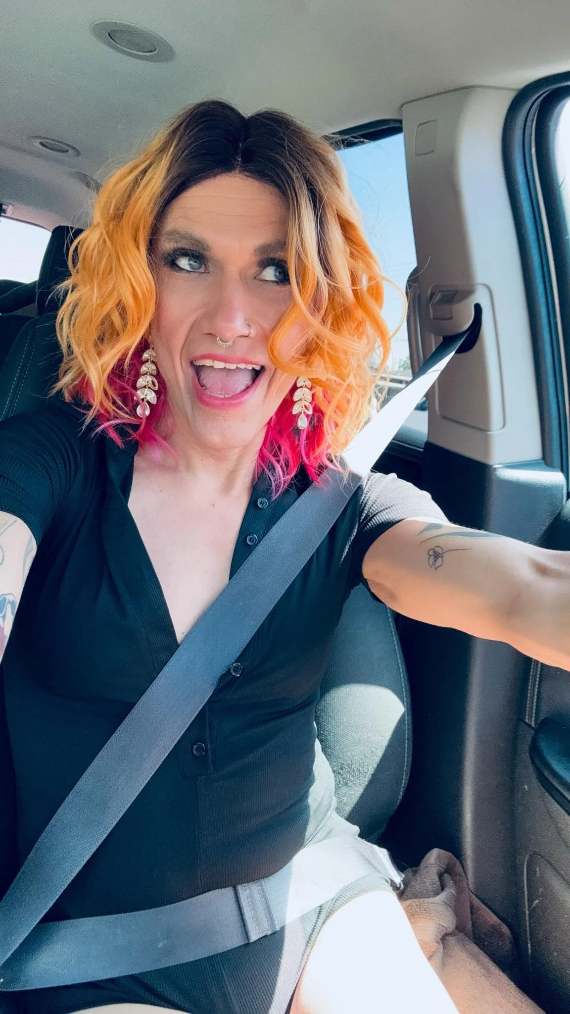 For the last couple of months I find myself rotating back thru the old wig stash. I usually wear them on my days off. It's fun. Sometimes I need to escape and become someone else for a little while when life is being a douche bag.  I kinda miss wakin