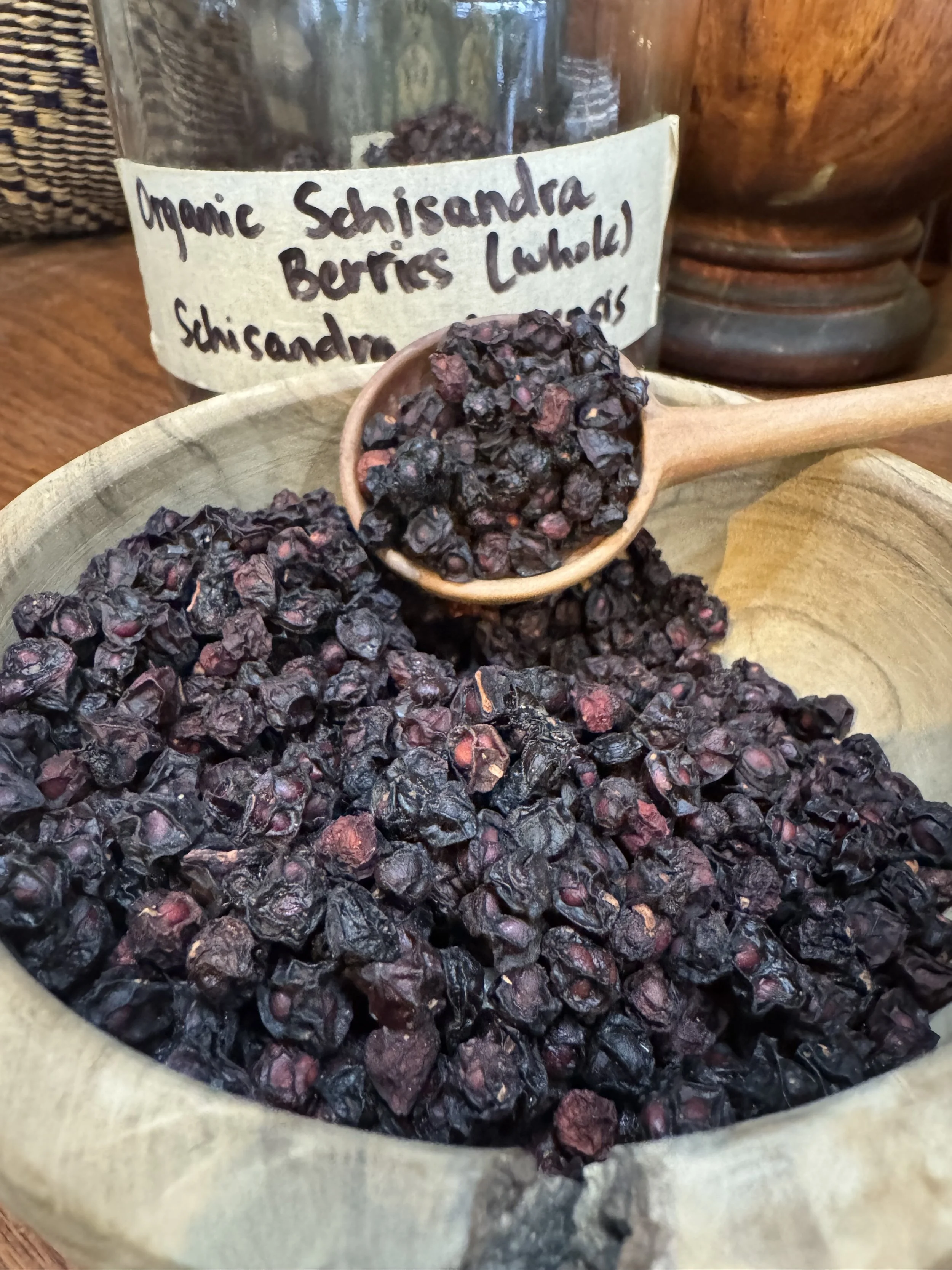 schisandra berries adaptogen herbs