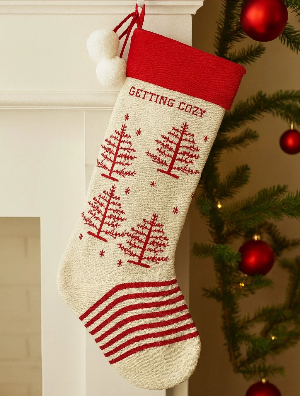 ✨ The holidays are right around the corner &mdash; and we&rsquo;ve got the perfect gift for you and your clients: custom knitted stockings! 🎁

Bring warmth and charm to any fireplace with a fully customizable stocking, crafted on a 200-needle machin