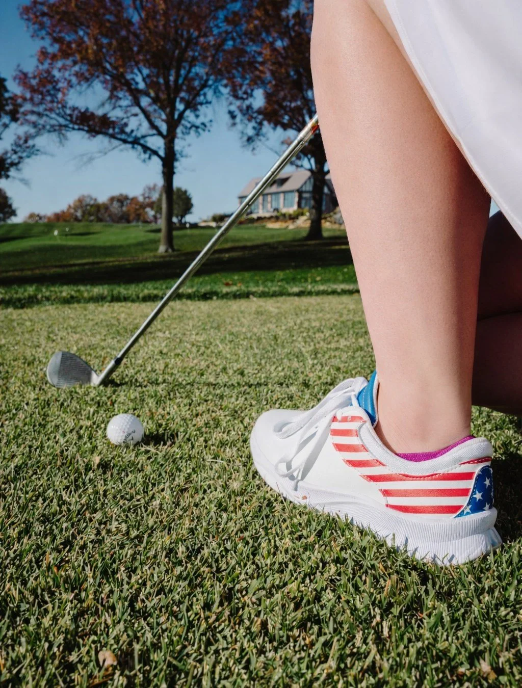 Who&rsquo;s ready for golf season?! ⛳️ With 50&ndash;60&deg; temps rolling into Kansas City, it&rsquo;s officially time to dust off the clubs and hit the course.

Still need your custom golf shoes? This is your sign. 👟
Design three unique panels wit