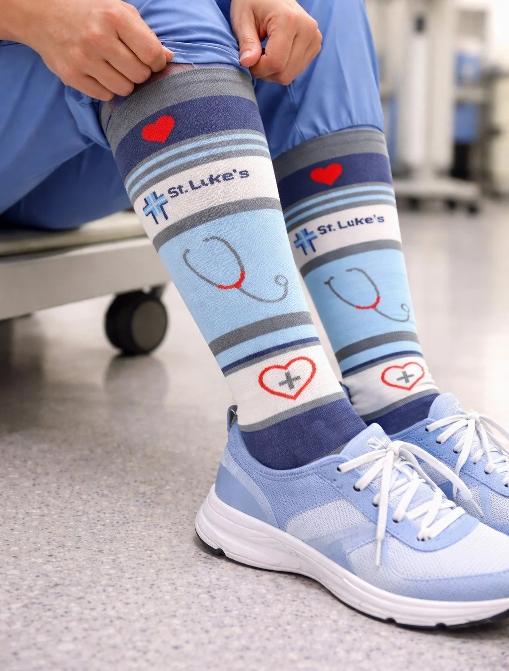 💙👟🧦 Happy Nurses Week! 🧦👟💙

What better way to celebrate the nurses who are always on their feet than with custom socks and shoes designed for comfort, style, and performance!

⭐ One of our top-selling products for nurses:
🧦 Sport Grade Compre