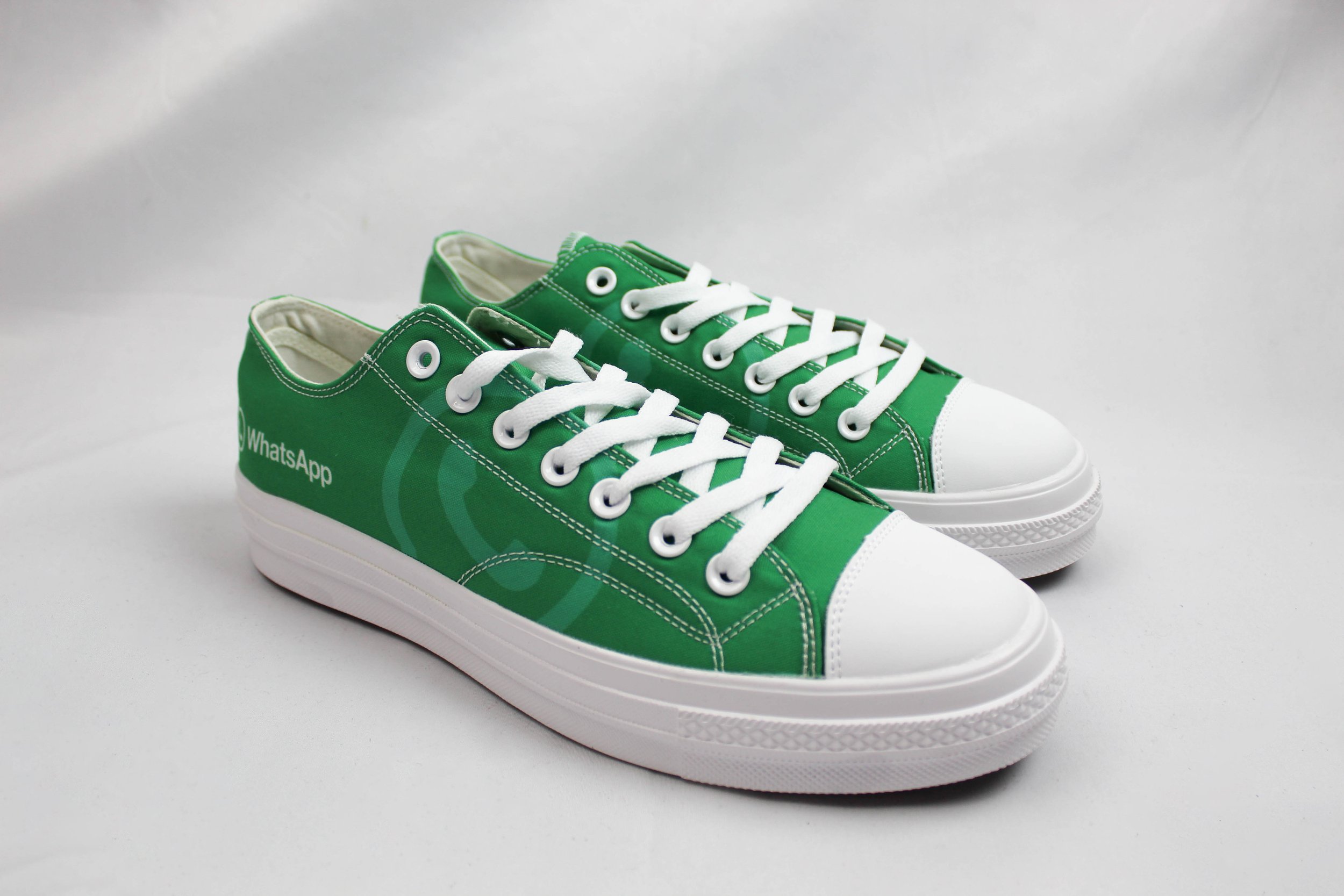 Scoots_Whats App.jpg