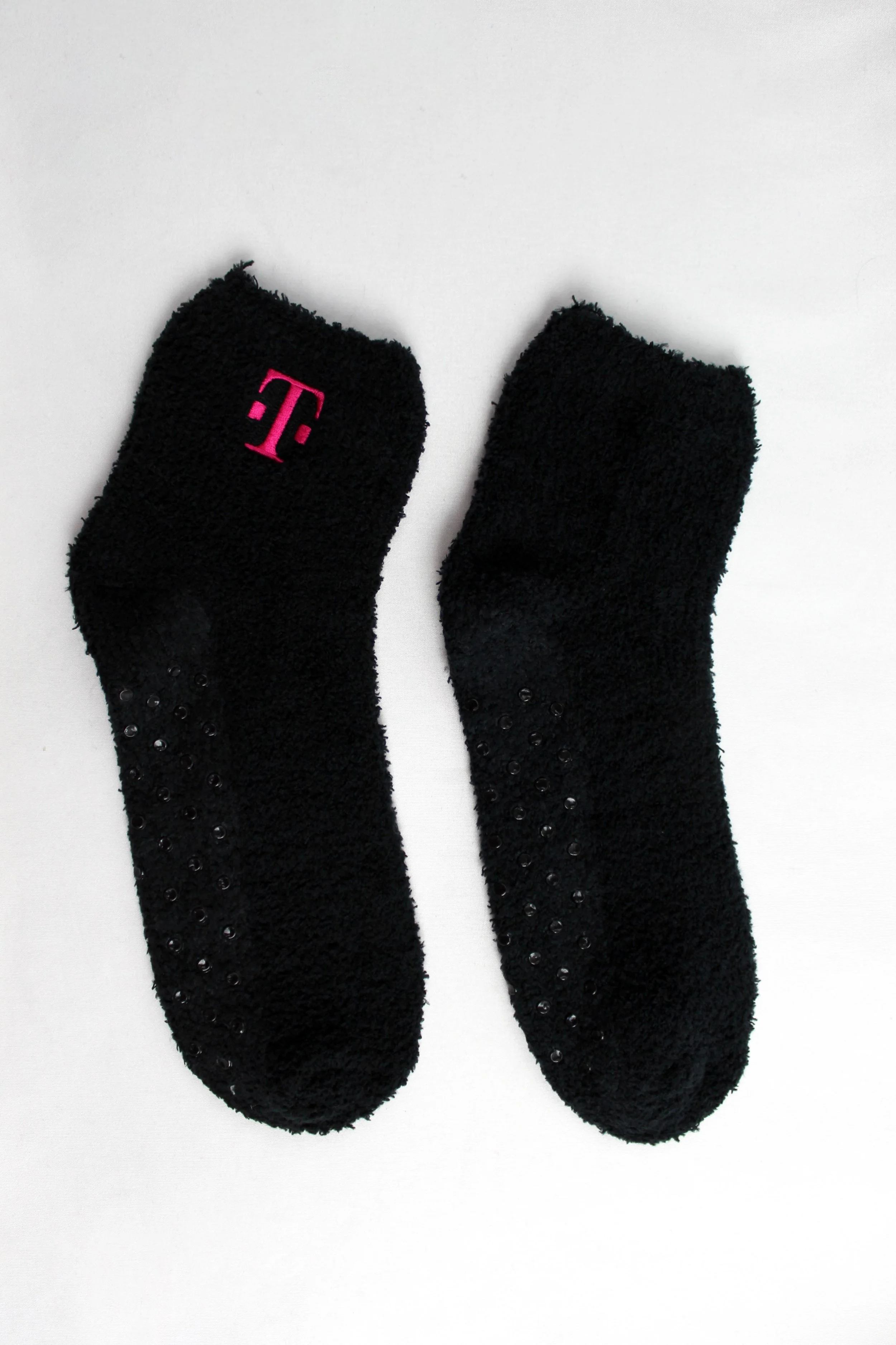 US Fuzzy Ankle_TMobile2.JPG