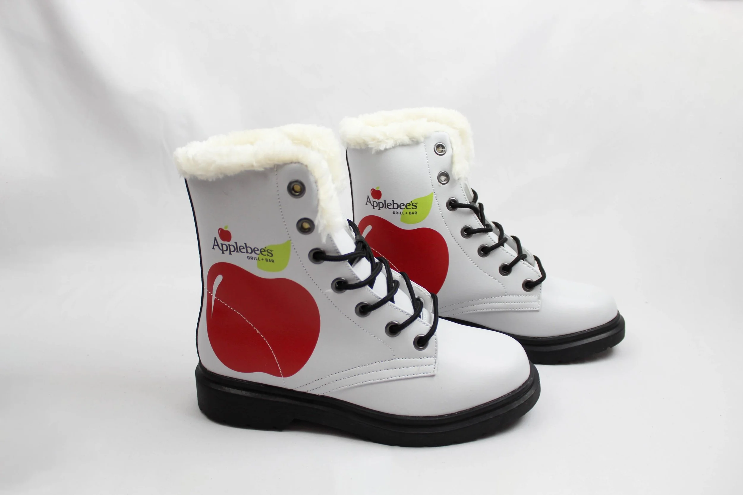 Boots with Fur_Applebees5.jpg