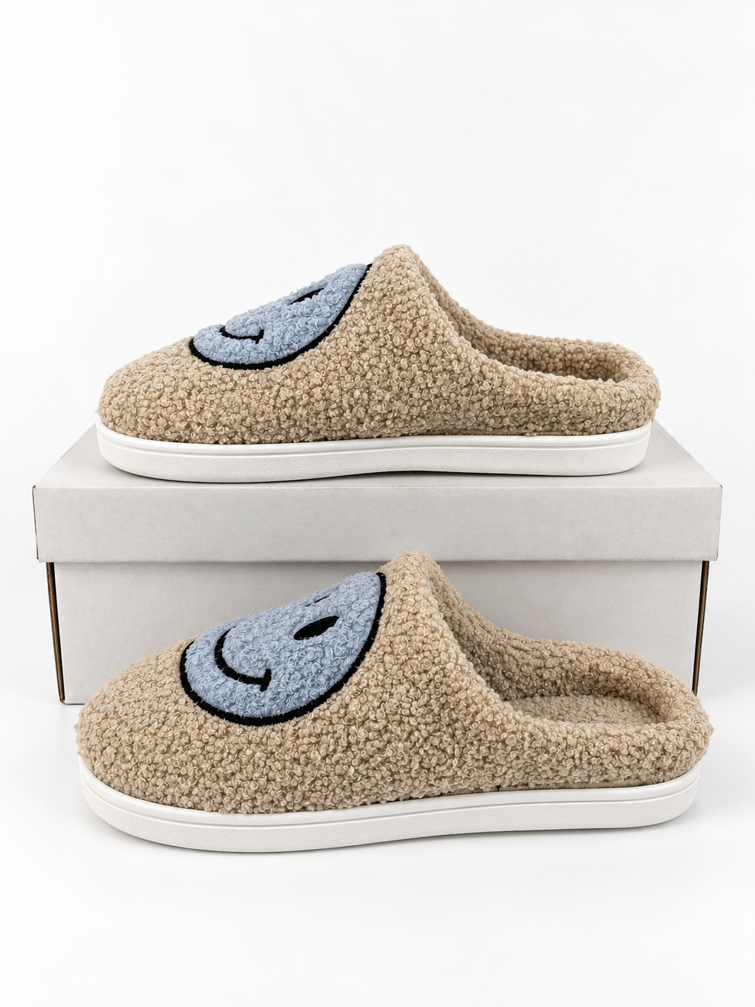 Sherpa Slippers_Smiley Face (embroidered)4.png