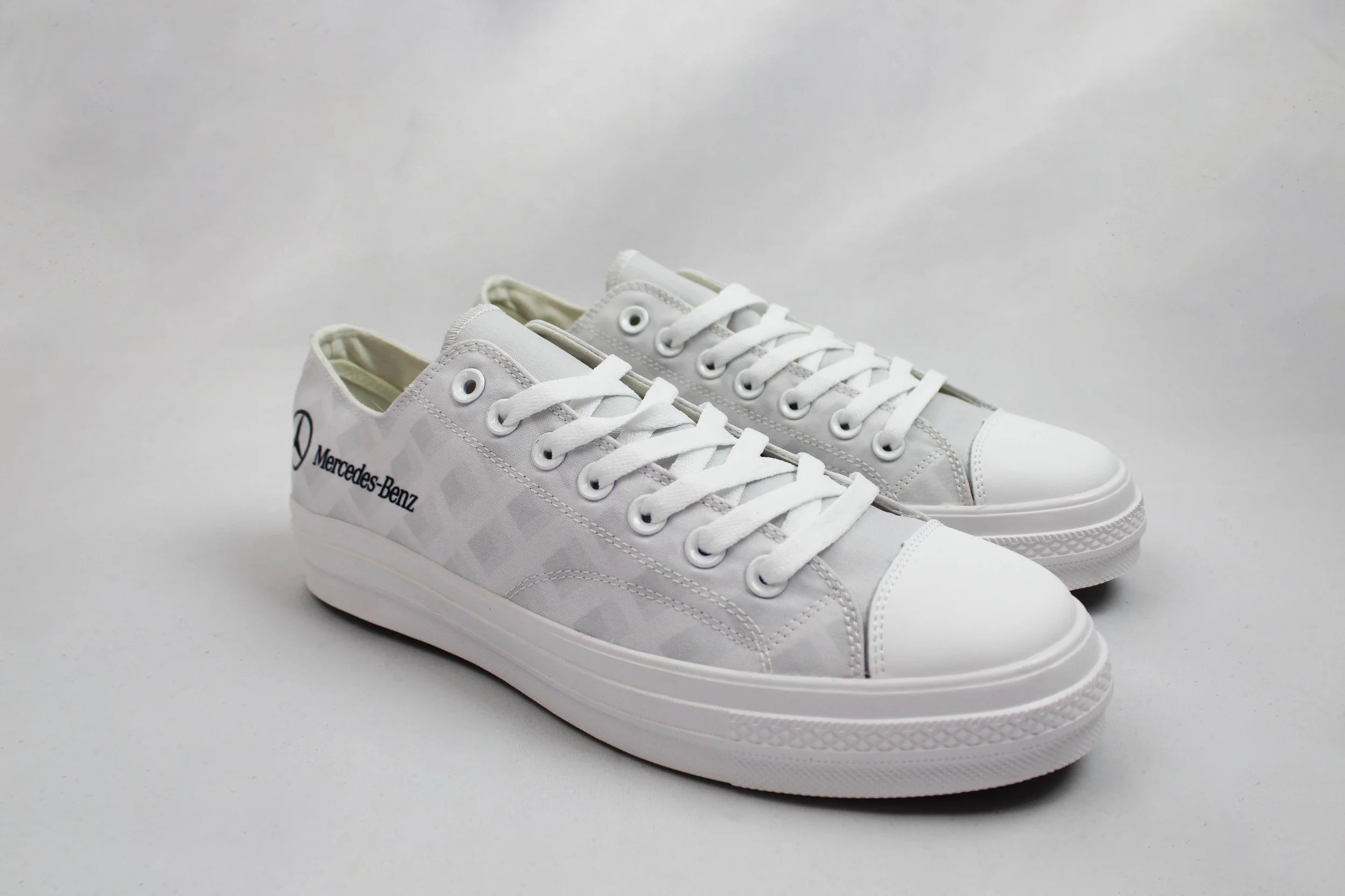 Scoots_Mercedes Benz.jpg