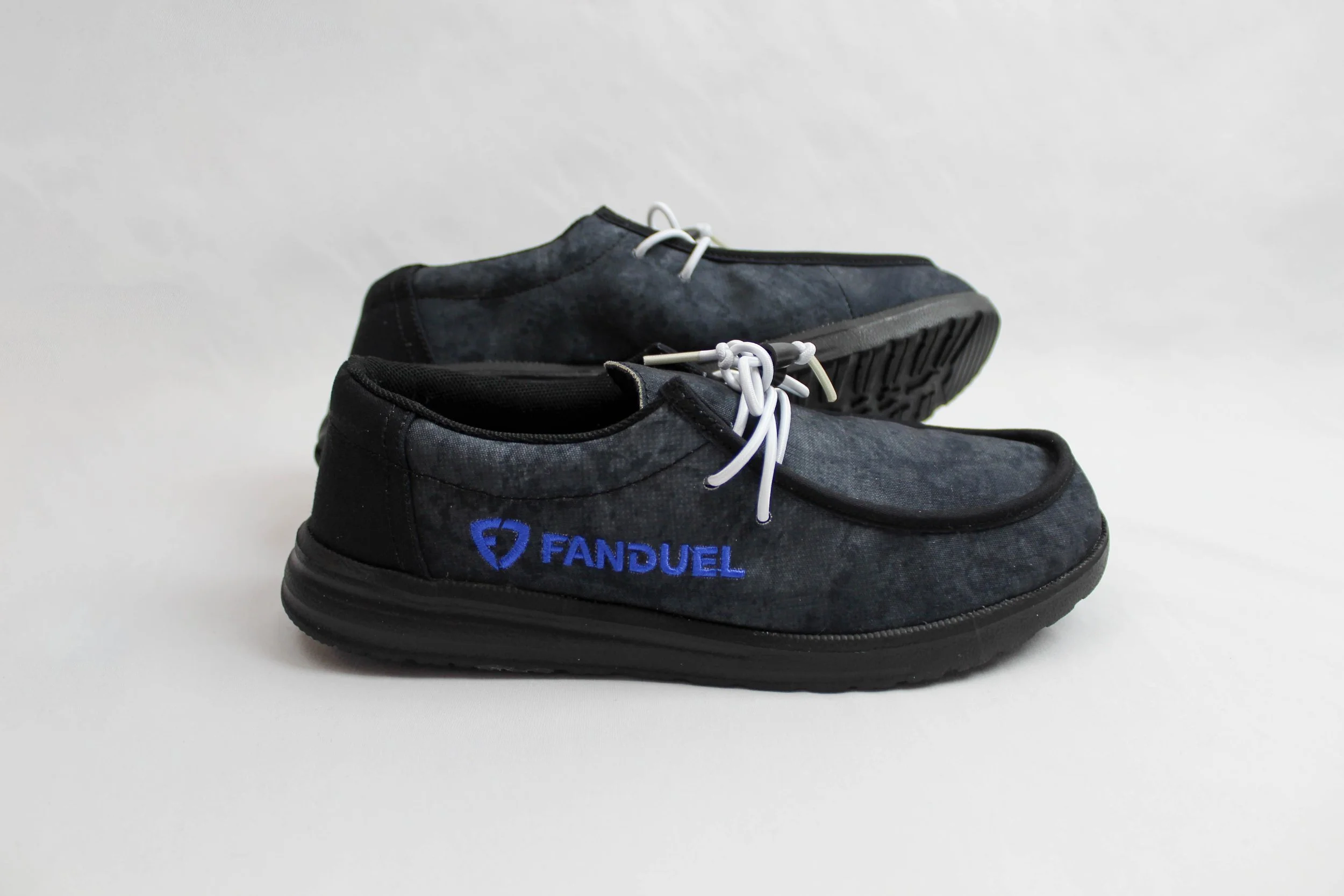 Yo Bro_Fan Duel (embroidered).jpg