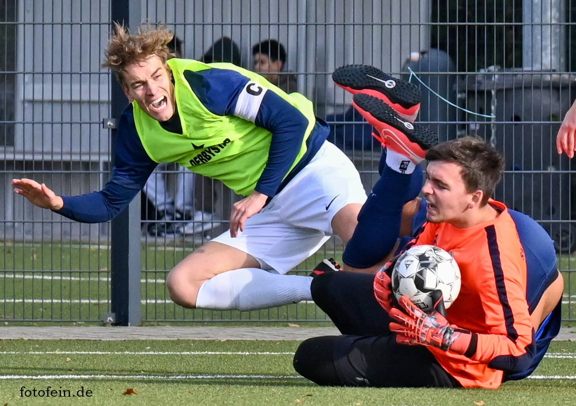 02.11.2025 - 3. Herren: SV Wilhelmsburg - Lrbeer, 2:4