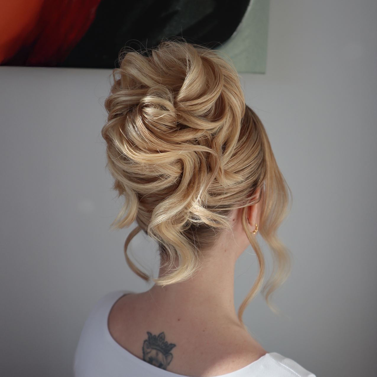 50 Defined Textured French Twist.png