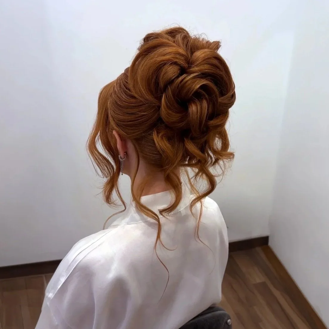 53 Elevated High Updo.jpg