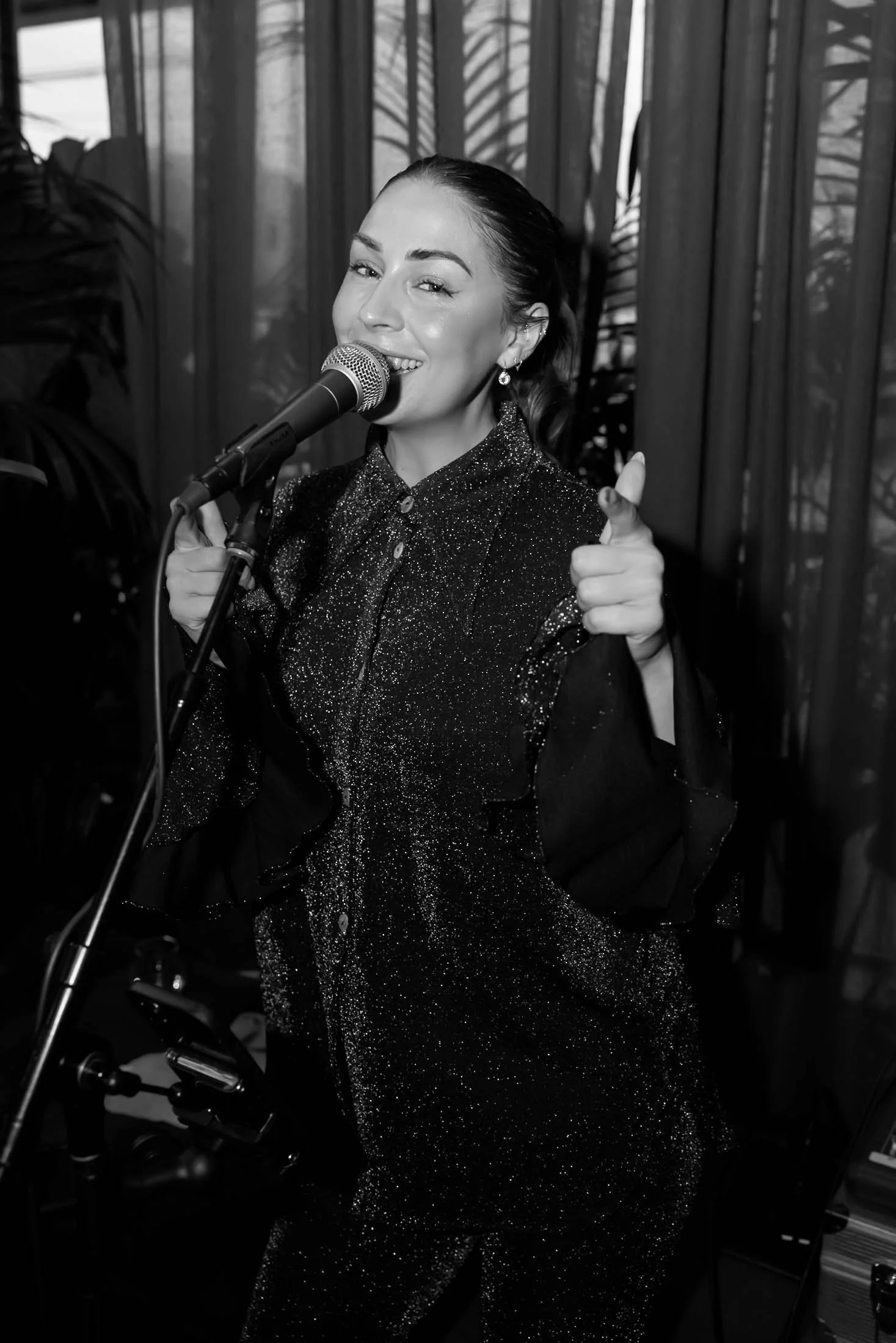 Cocktail Hour B&W-23.jpg