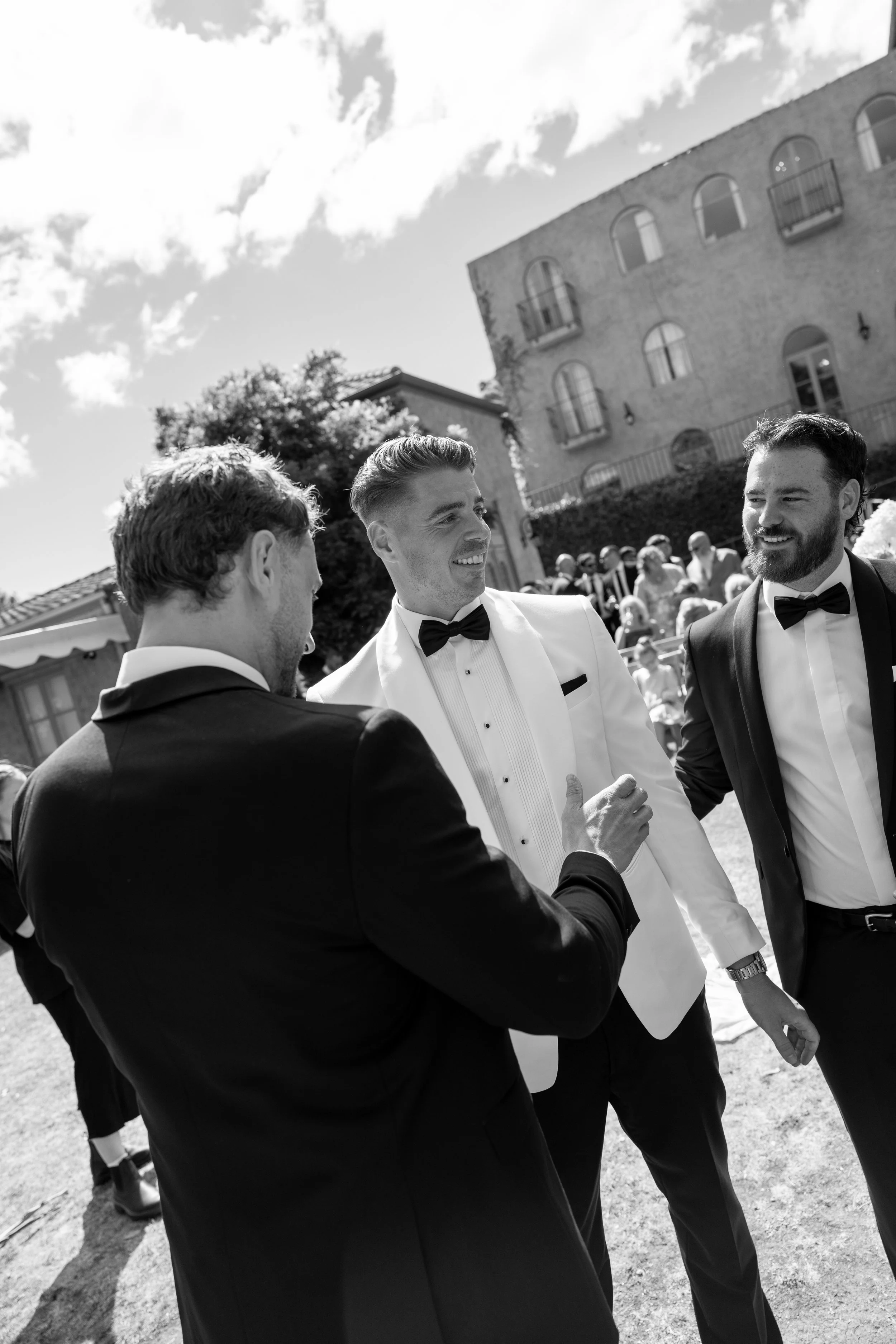 Villa Howden wedding ceremony Tasmania25.jpg