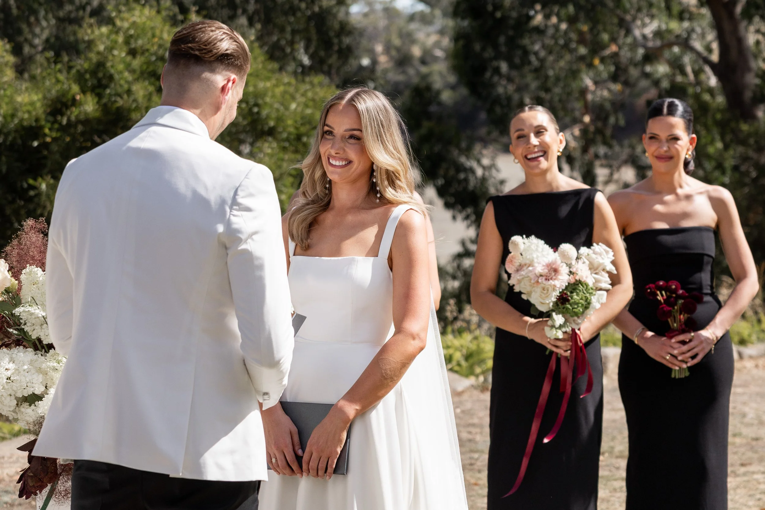 Villa Howden wedding ceremony Tasmania141.jpg