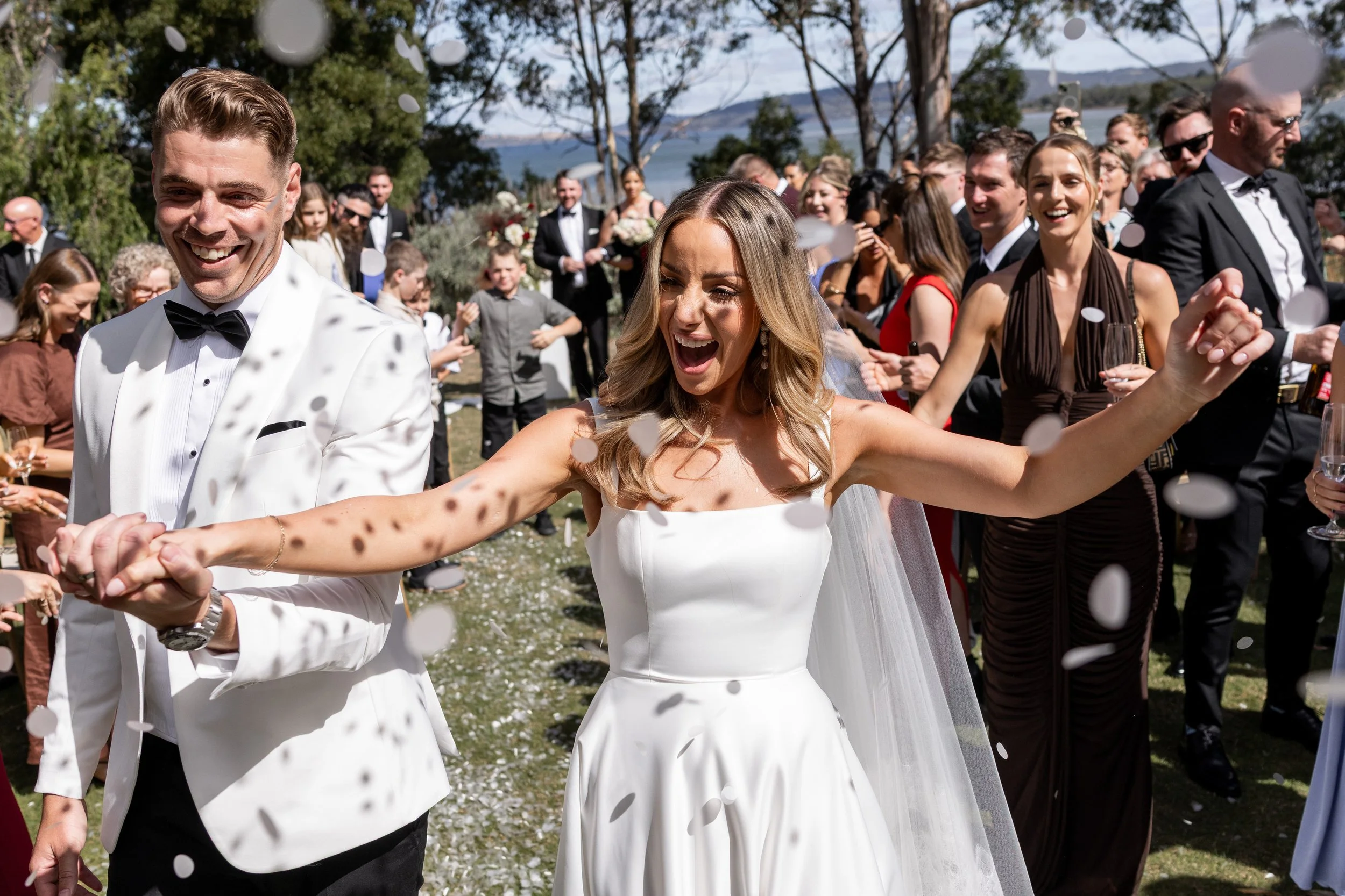 Villa Howden wedding ceremony Tasmania147.jpg