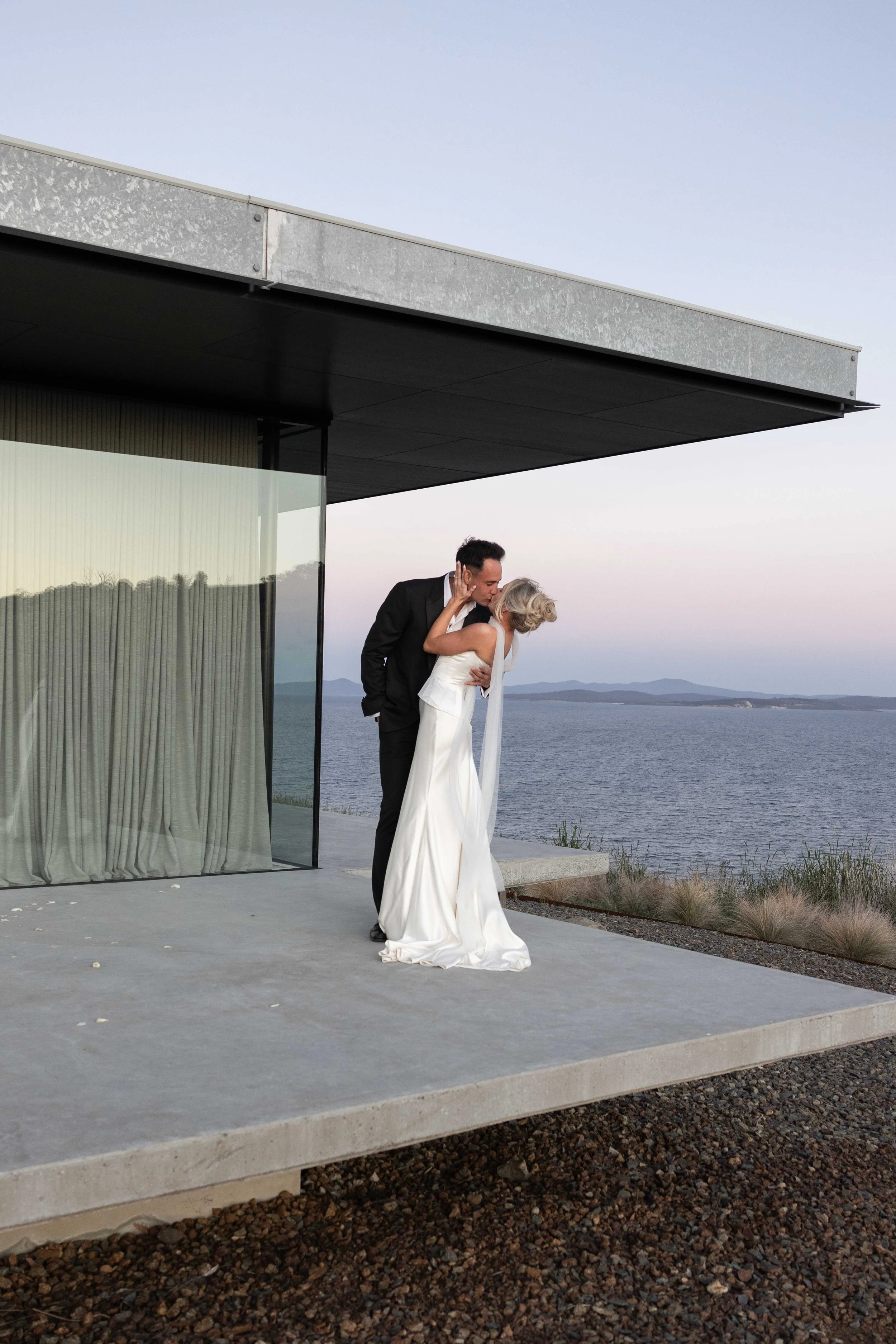 Hobart elopement photographer - the point - ivory tribe6.jpg