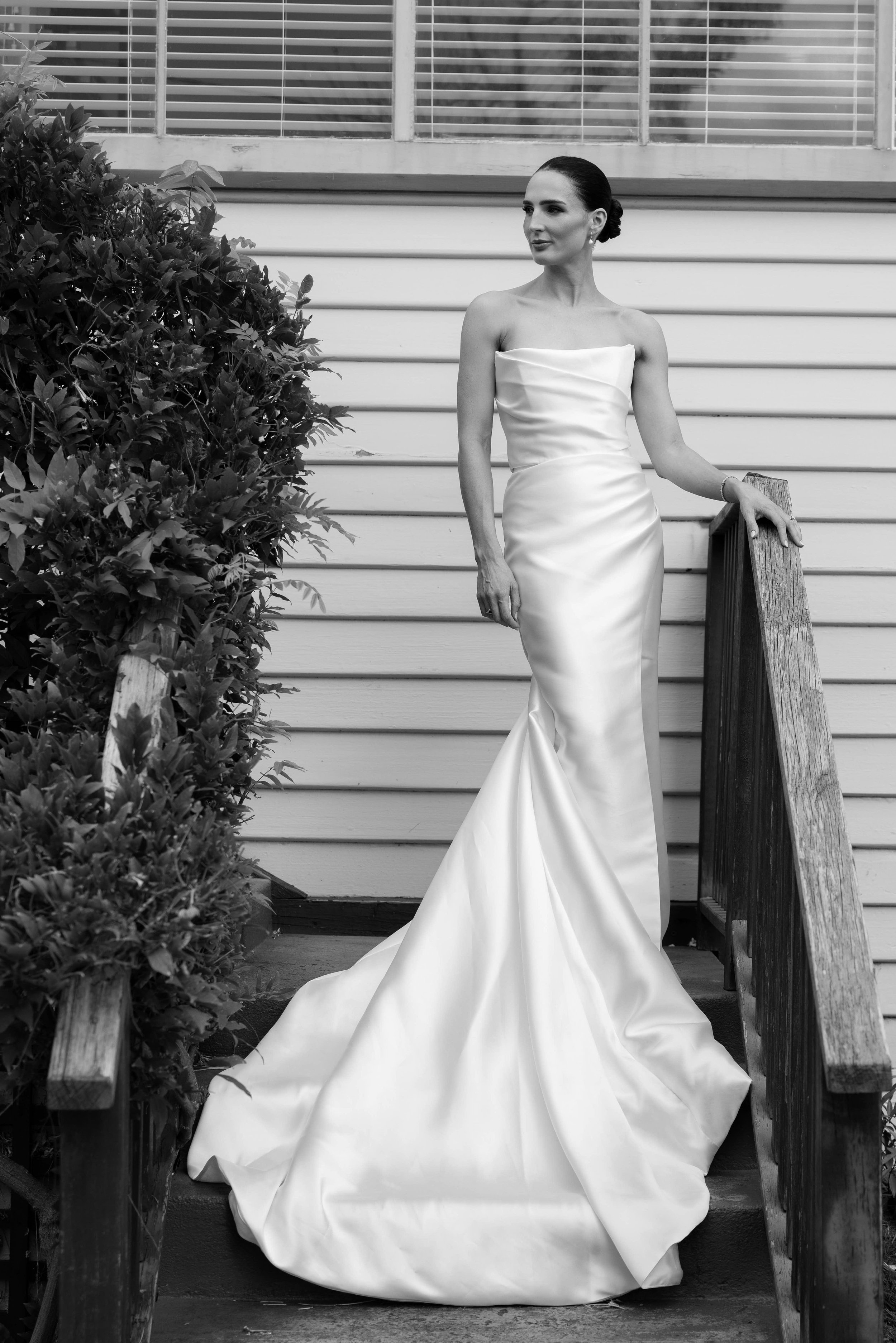 Frogmore Creep Winery - Luxury Hobart Wedding - B&W27.jpg