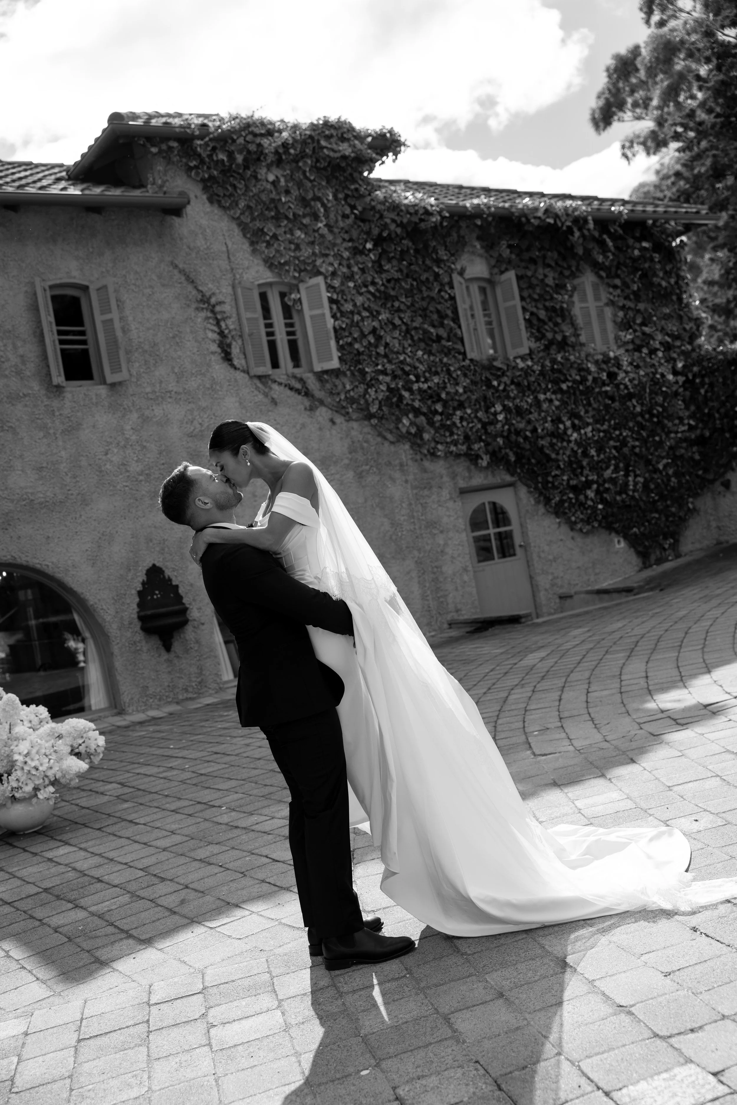 ella & grantt - villa howden luxury wedding tasmania-53.jpg