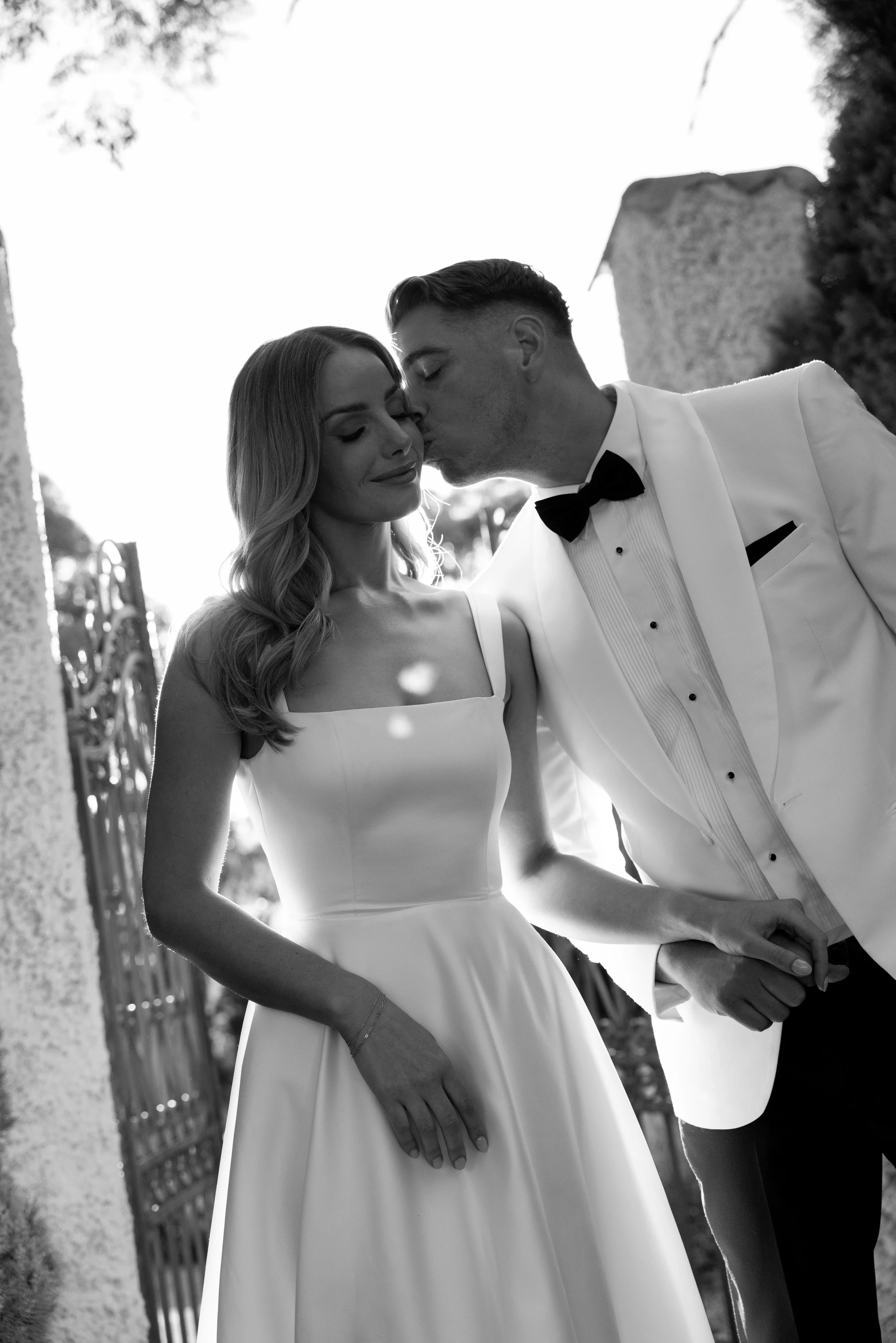 Victoria & Dylan Highlights B&W-63.jpg