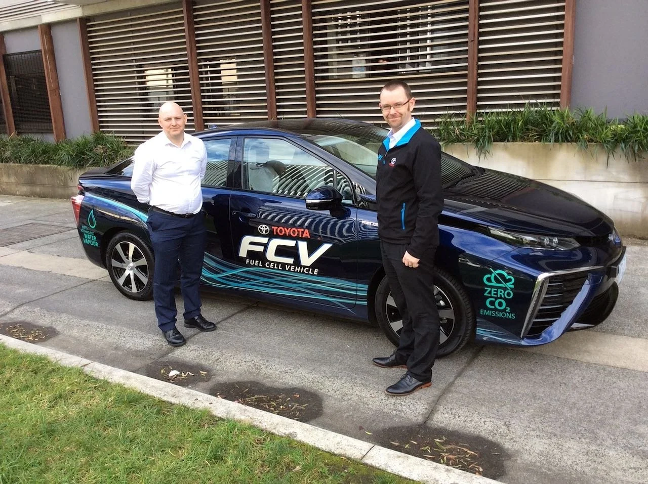 Toyota Mirai 350-bar hydrogen fuel cell car and first visit to UNSW Sydney