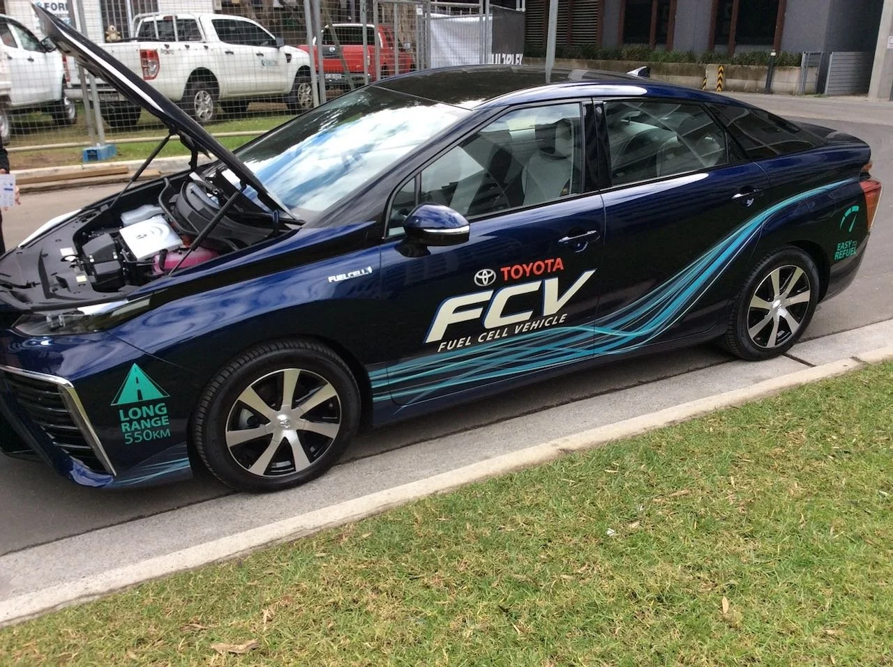 UNSW_Toyota_Mirai_left_side.jpeg