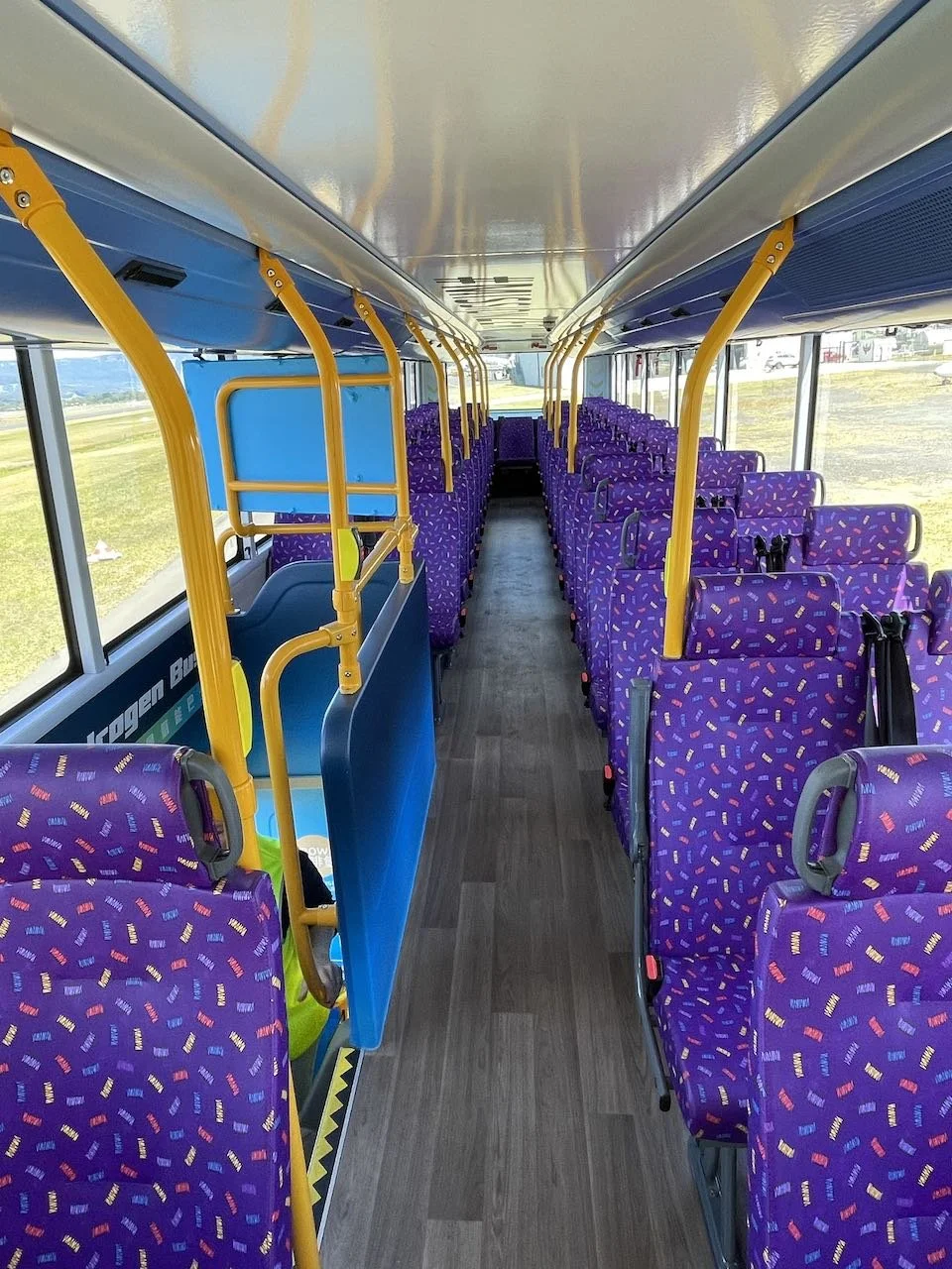 Wisdom_H_Drive_H_bus_upstairs_front.jpeg