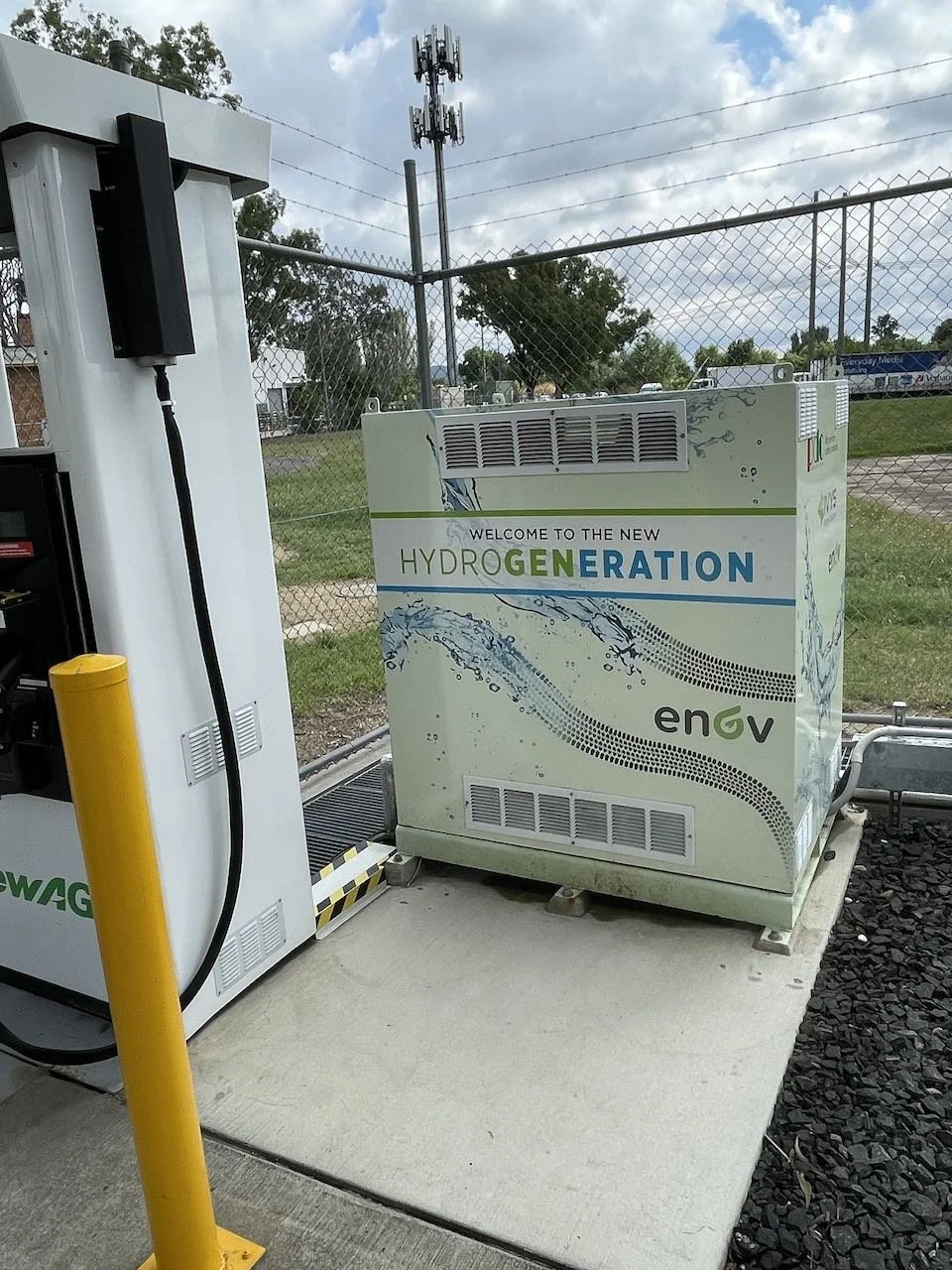 ACTEW_AGL_Hydrogen_refuelling_station_hydrogen_cooling.jpeg