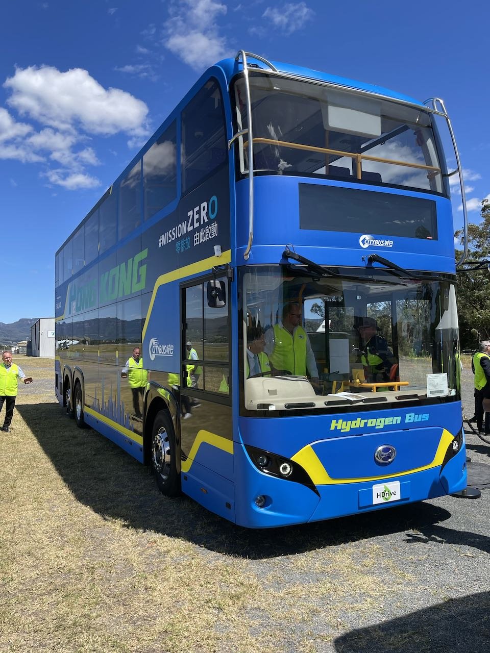 Wisdom_H_Drive_H_bus_front_right.jpeg