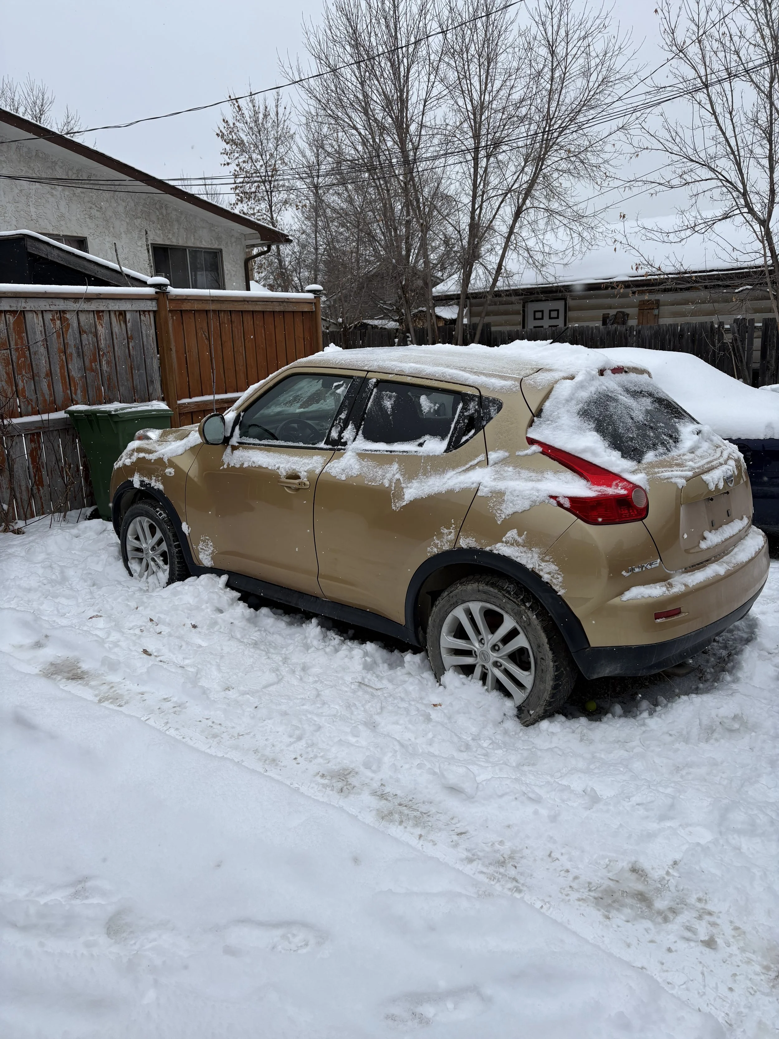 car-donation-vs-cash-calgary