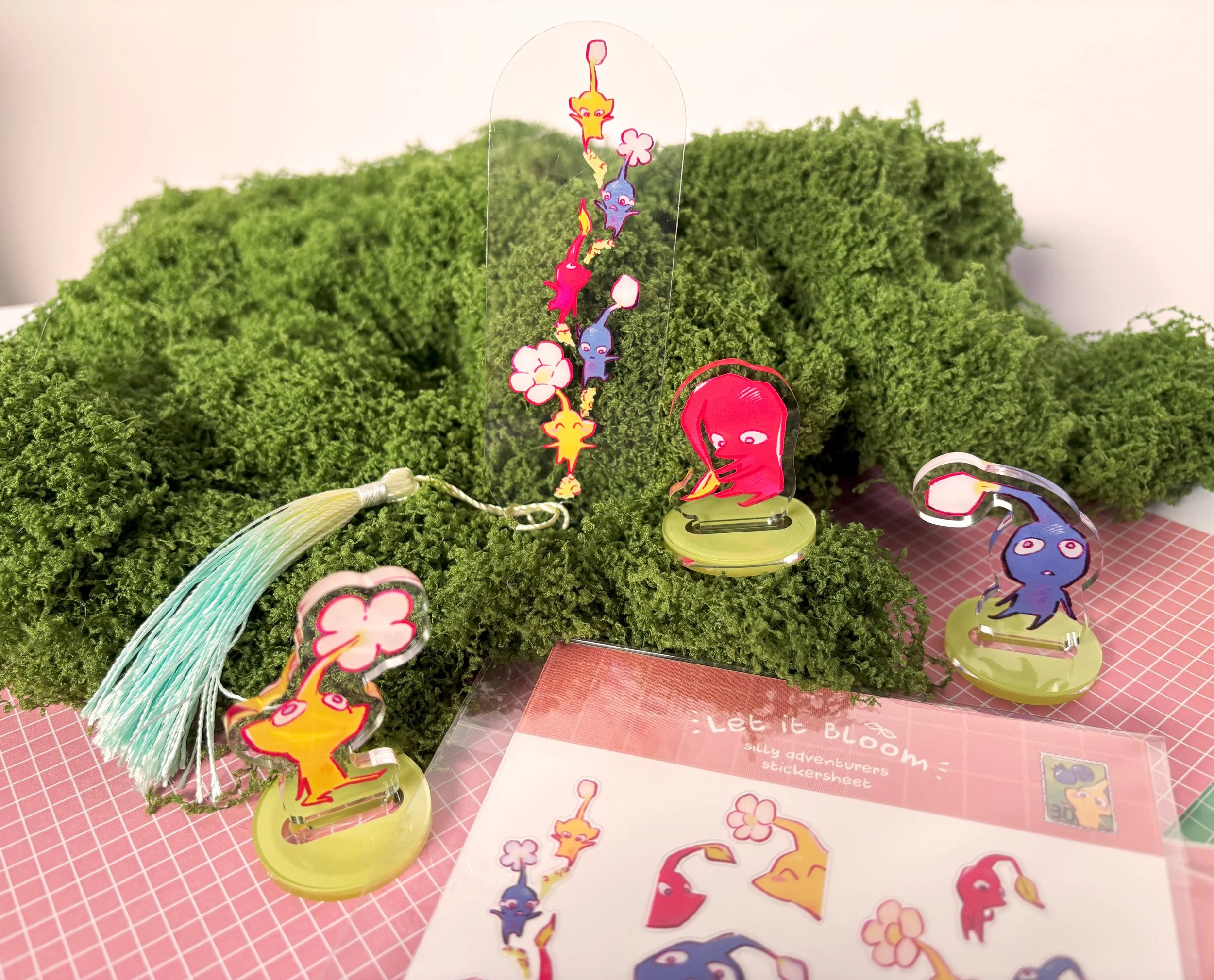 Pikmin - Standee, Bookmark and Stickersheet