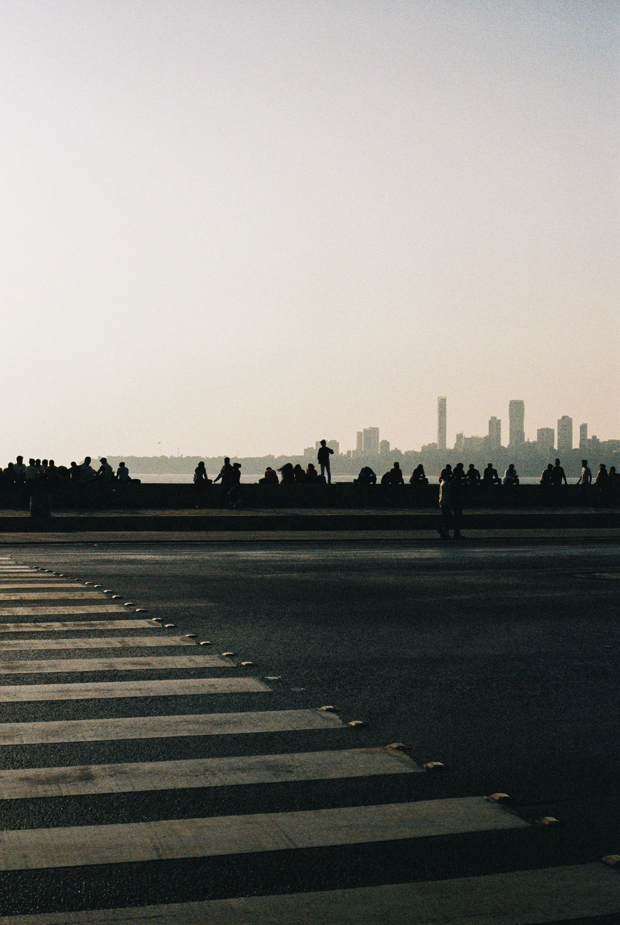 R1-06570-026A.JPG