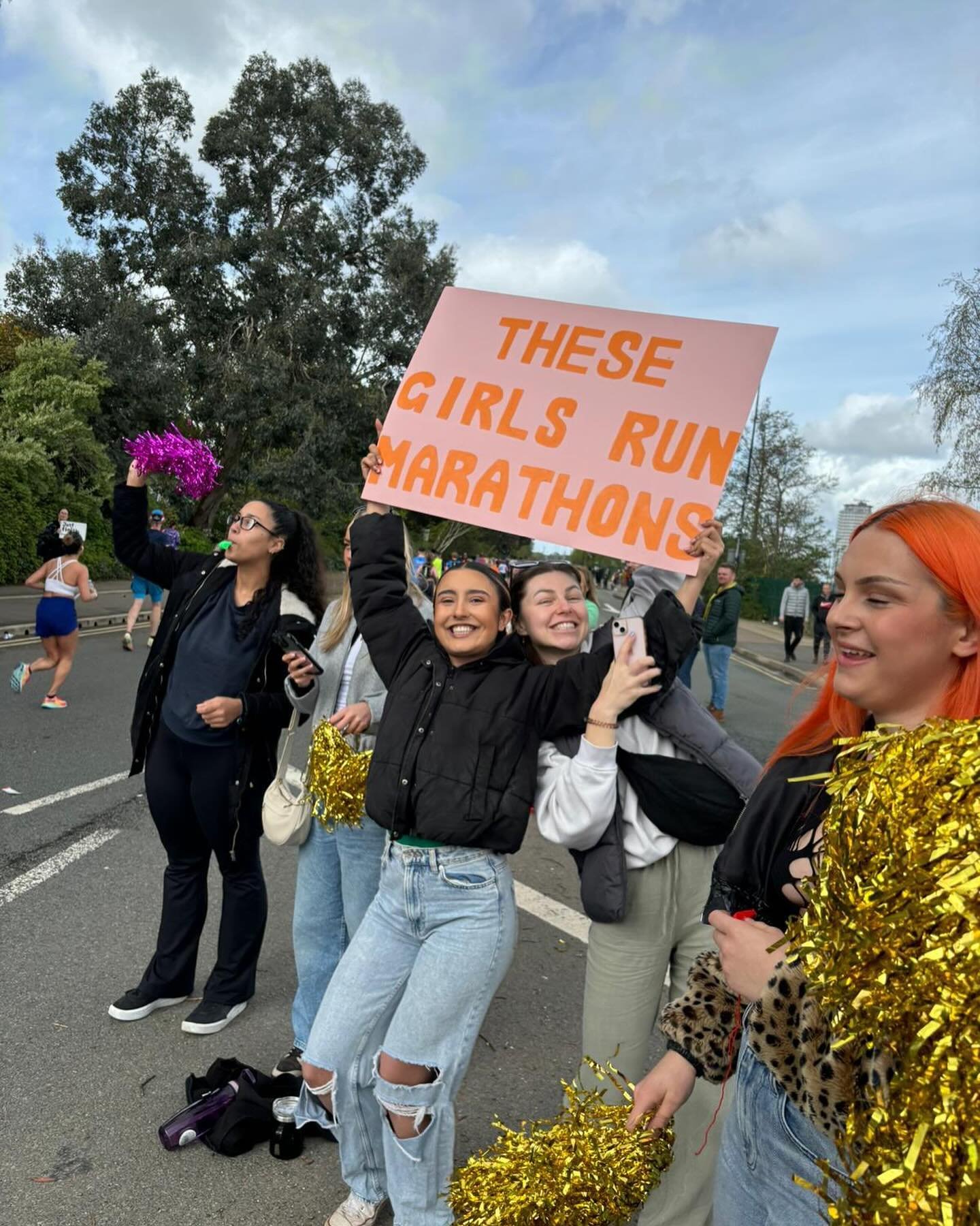 So bloody proud of each and every one of our Ambassadors and TGR girls for the Manchester marathon today 🥹🥹🩷🩷

Our Ambassador group chats have honestly made me tear up just seeing how much love and support these girls have for each other!!! And y