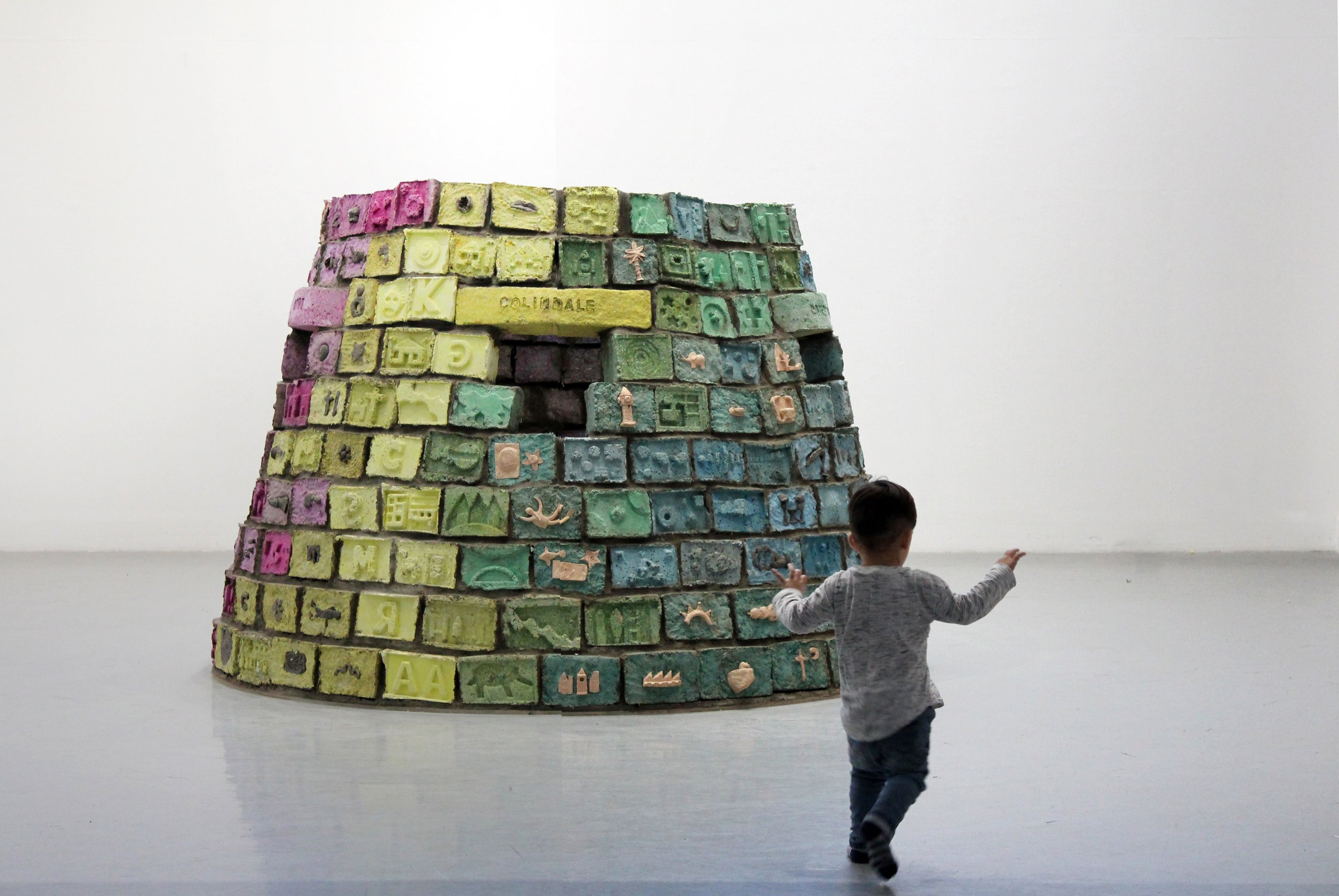 Storytelling Igloo, Aberrant Architecture