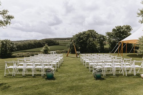 A Day in the Life of a Wedding at Camel Studio